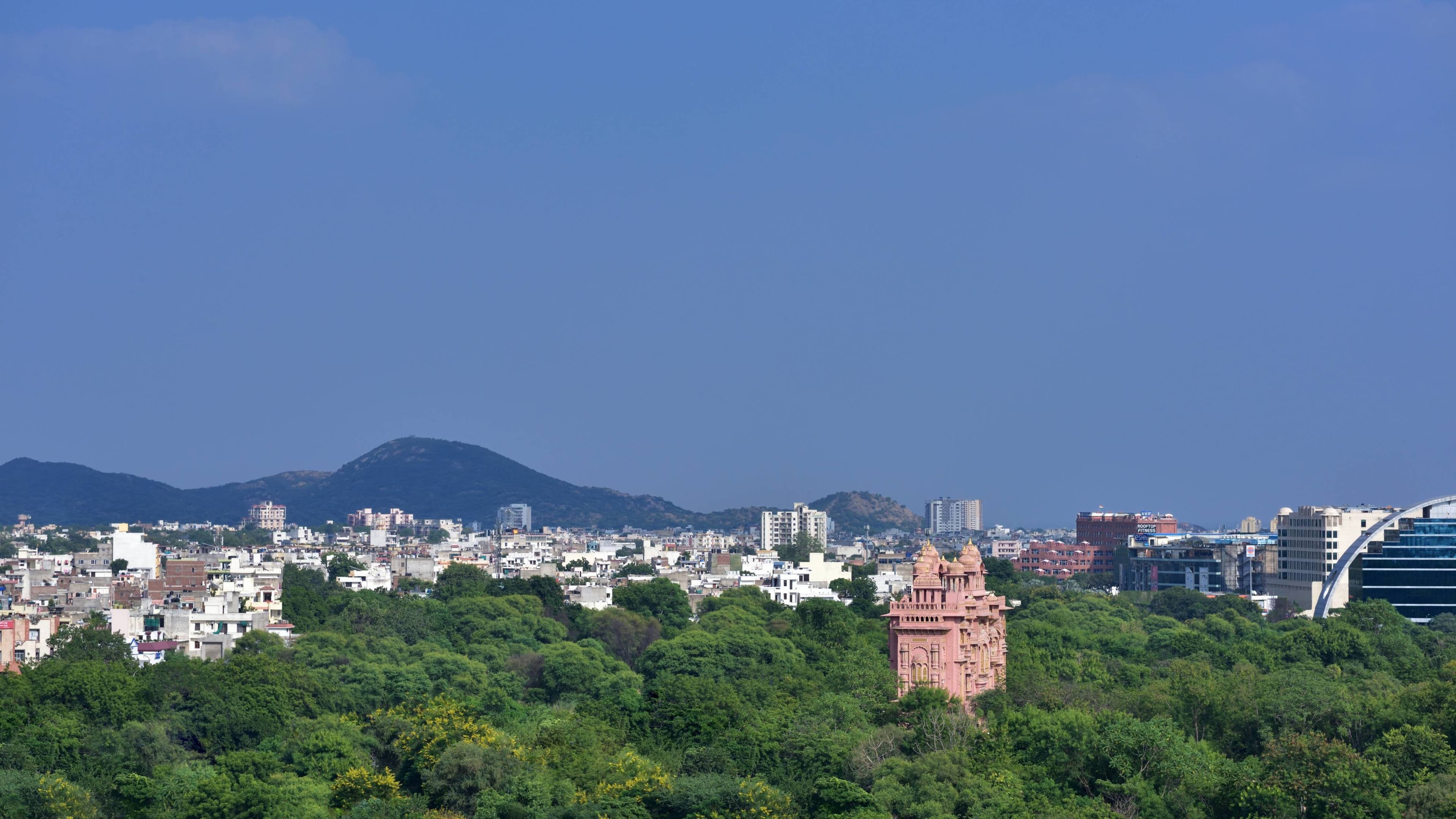 Deluxe Guest room - Image 2
