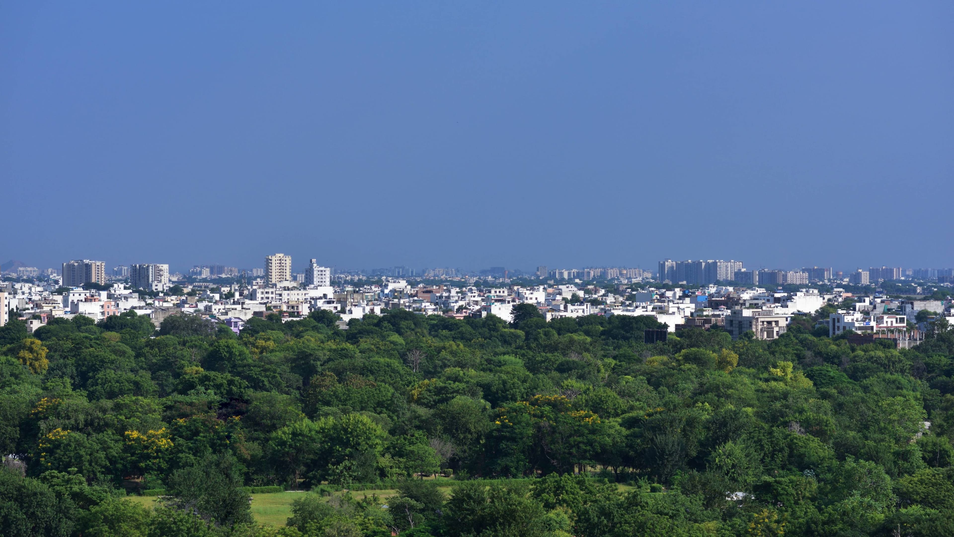 Deluxe Guest room - Image 3