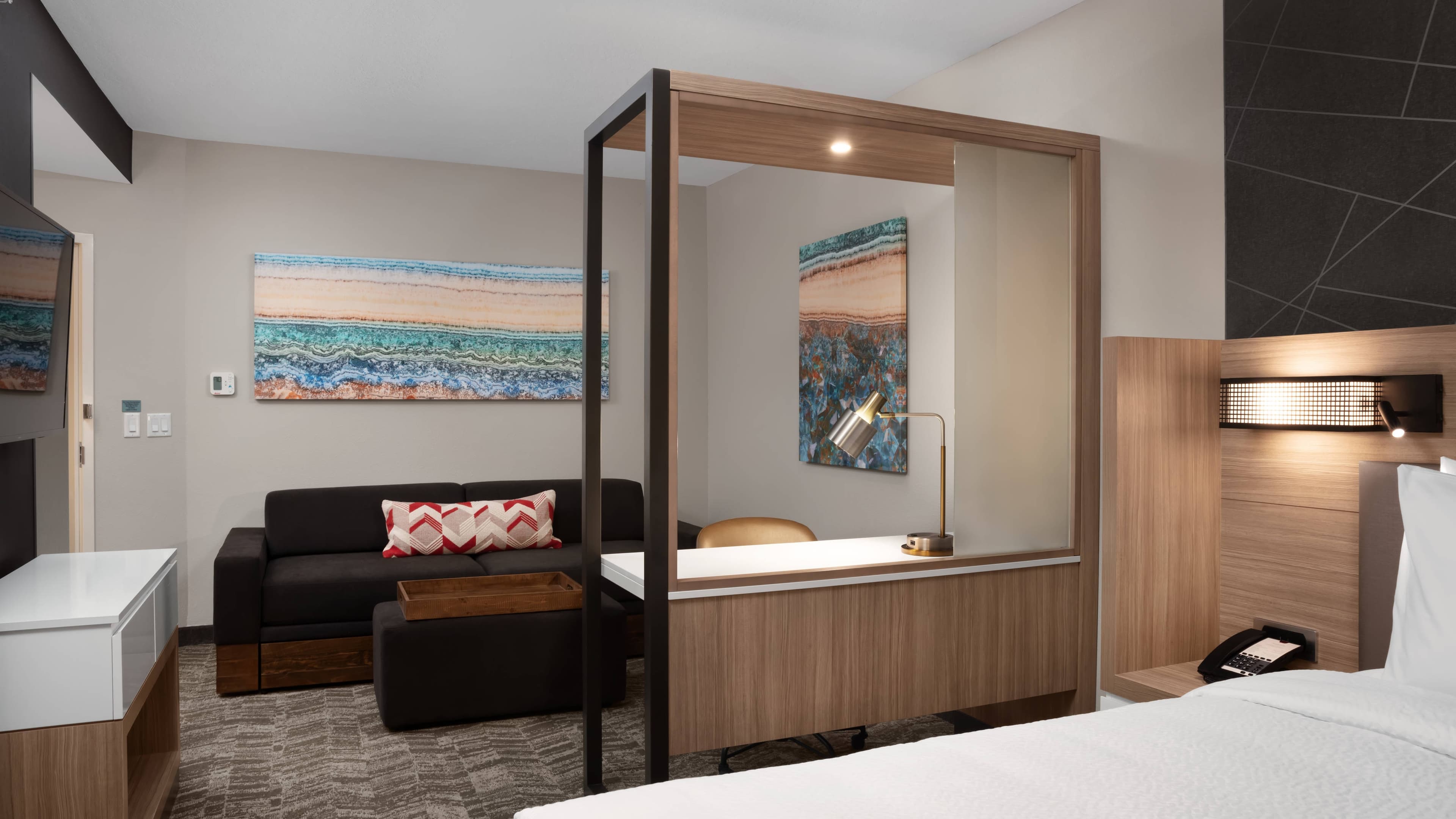 Studio Suite - Image 3