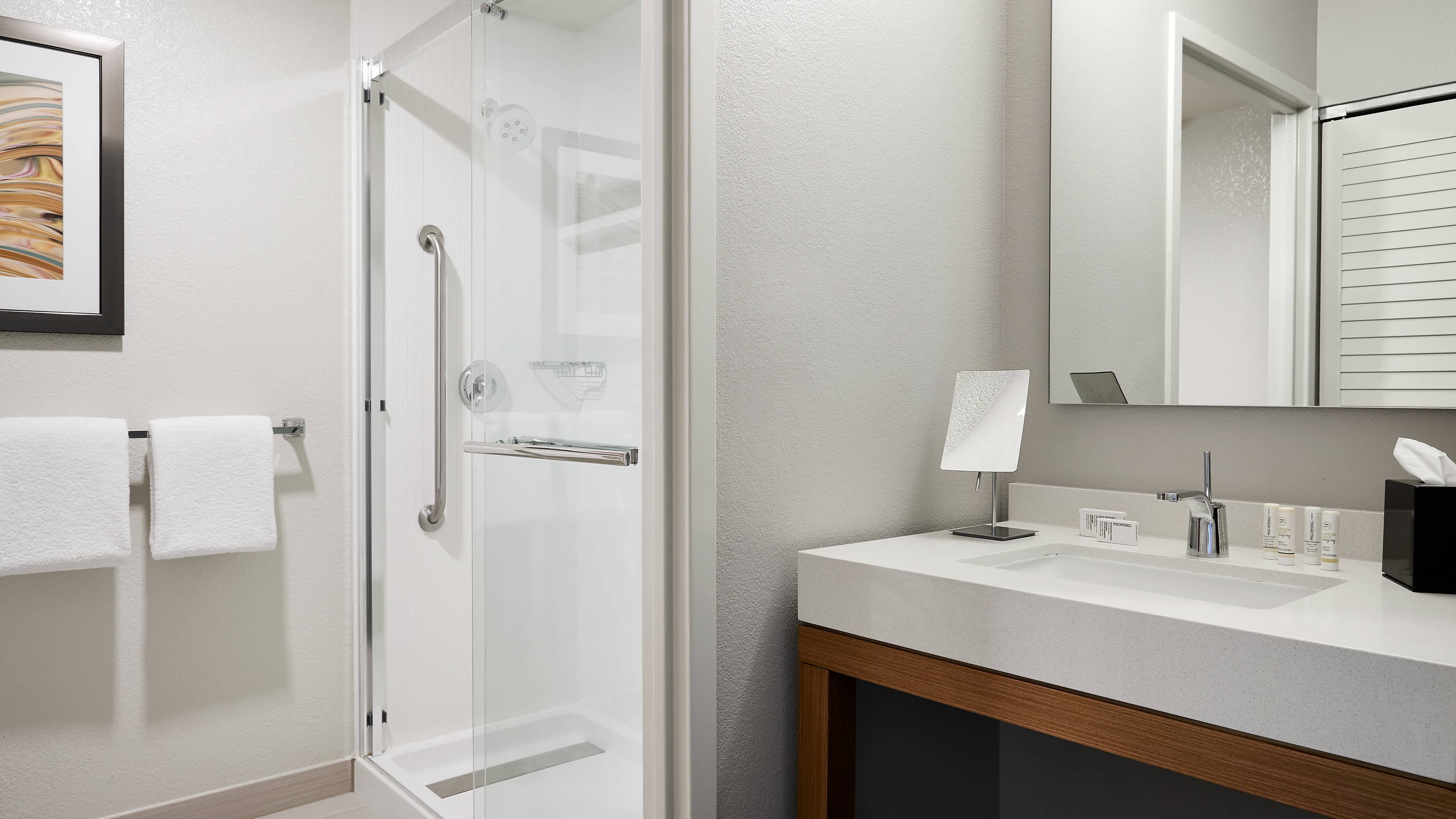 King Room with Sofa bed - Image 3