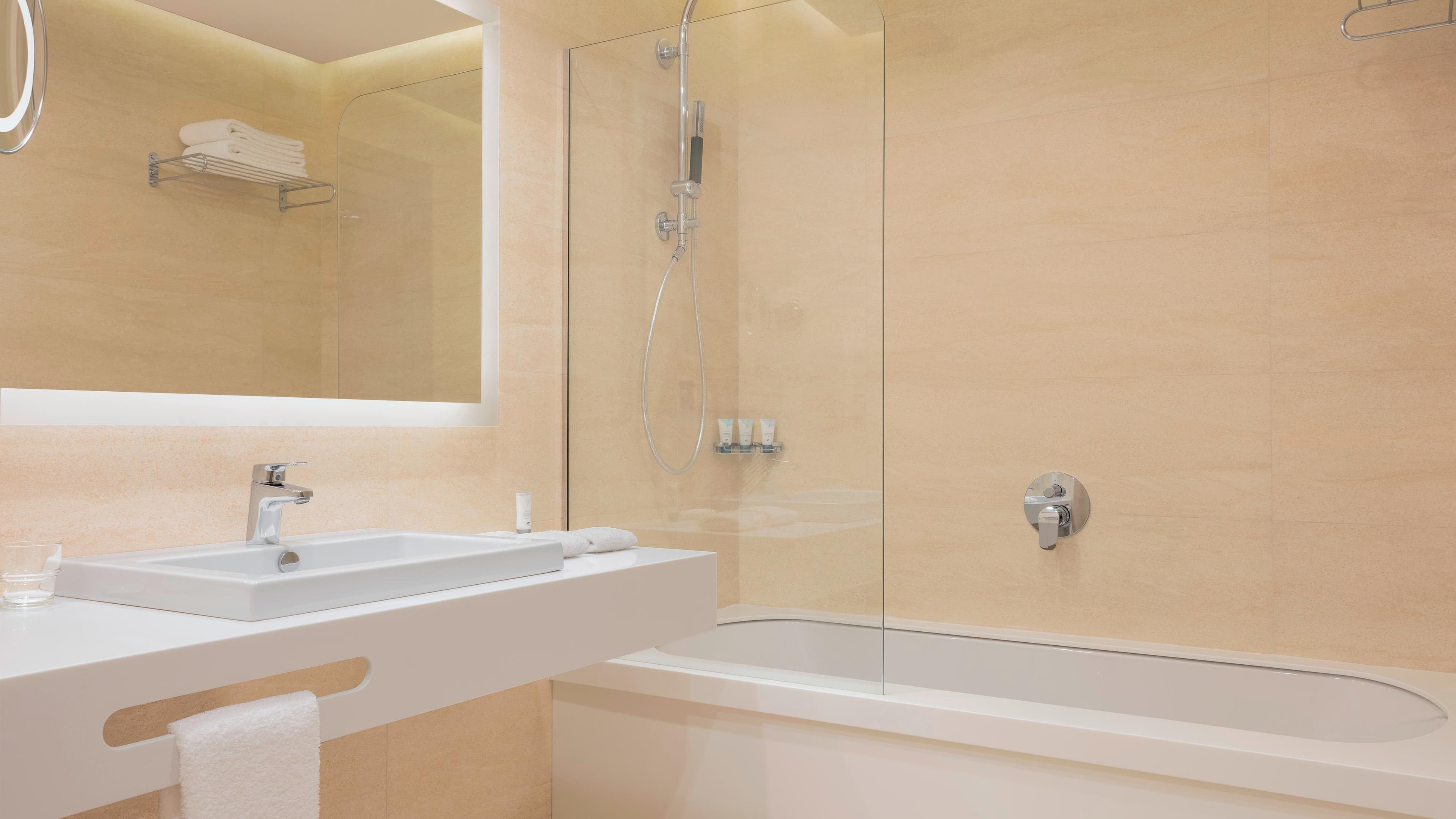 Garden View King - Image 4