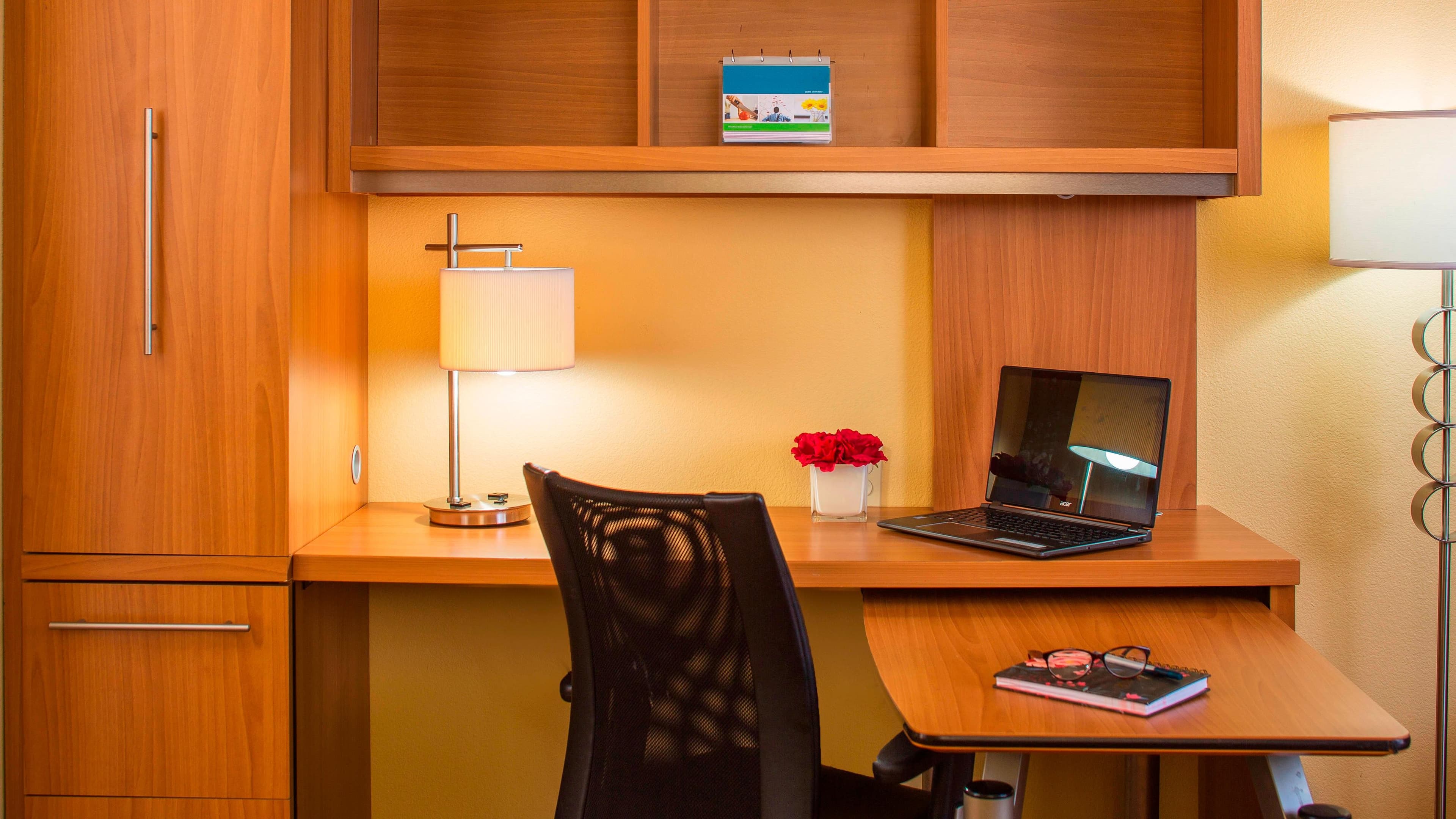 Home Office - Image 5