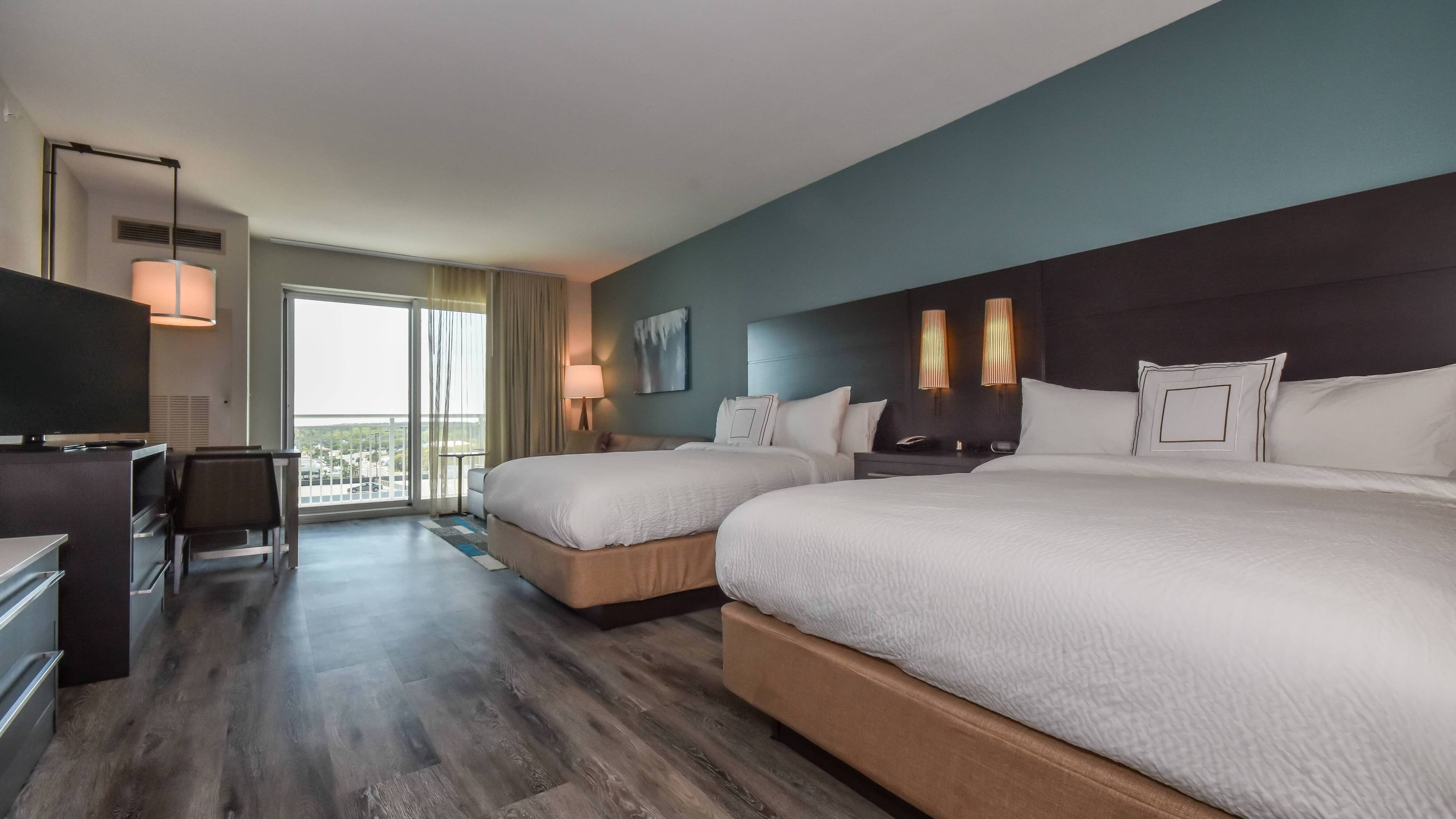 Double Queen Studio Suite - Image 1