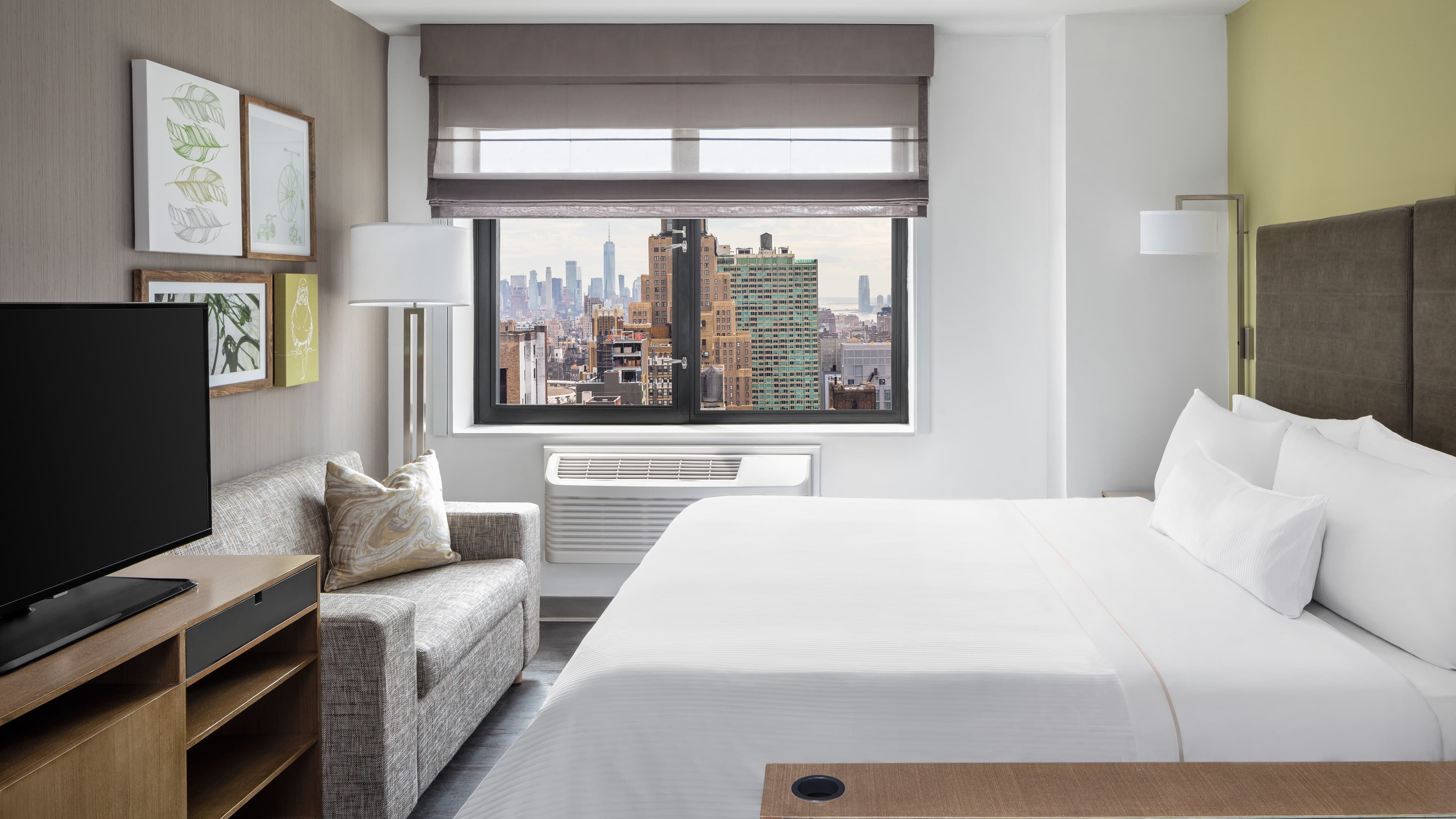 Traditional King - Image 1