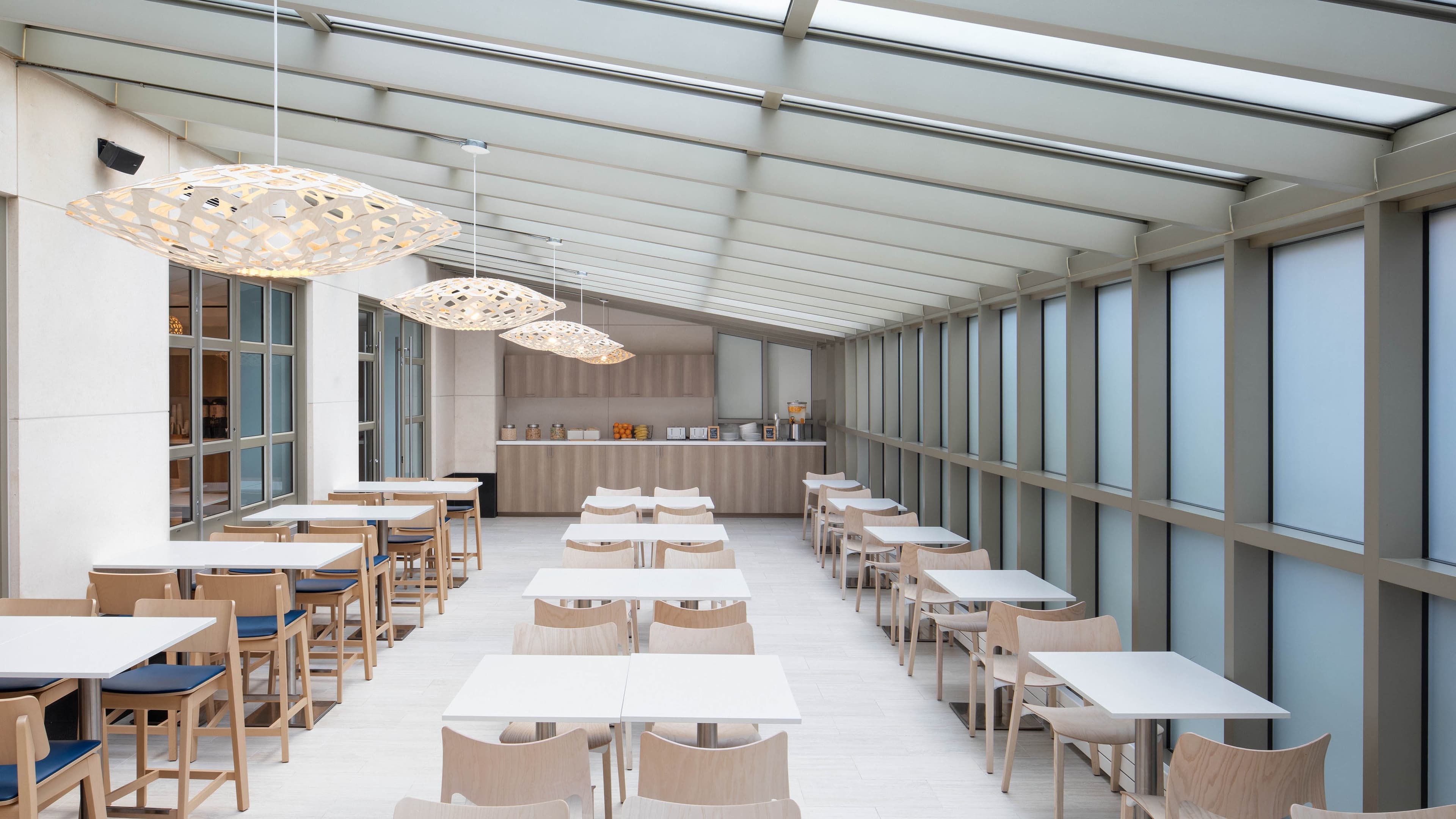 Traditional King - Image 6