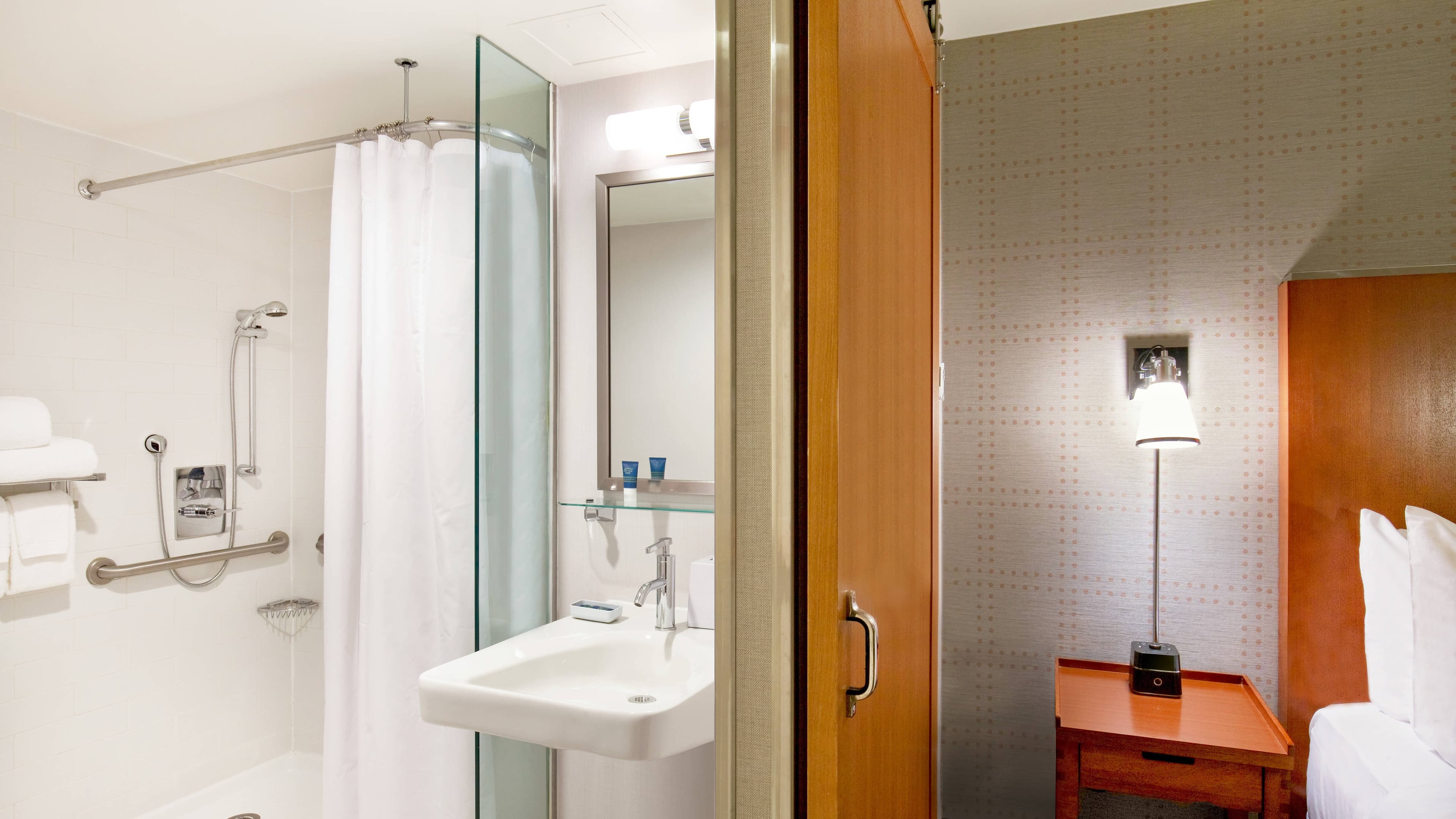 Standard King - Image 3