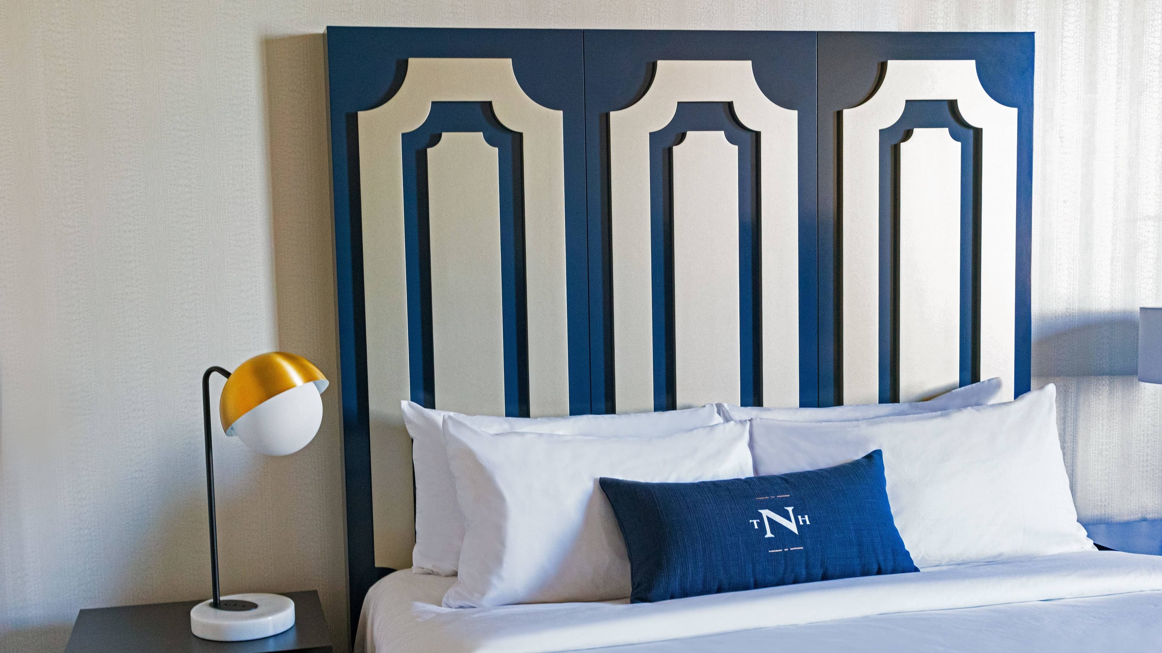 Notable 2 Double - Image 2