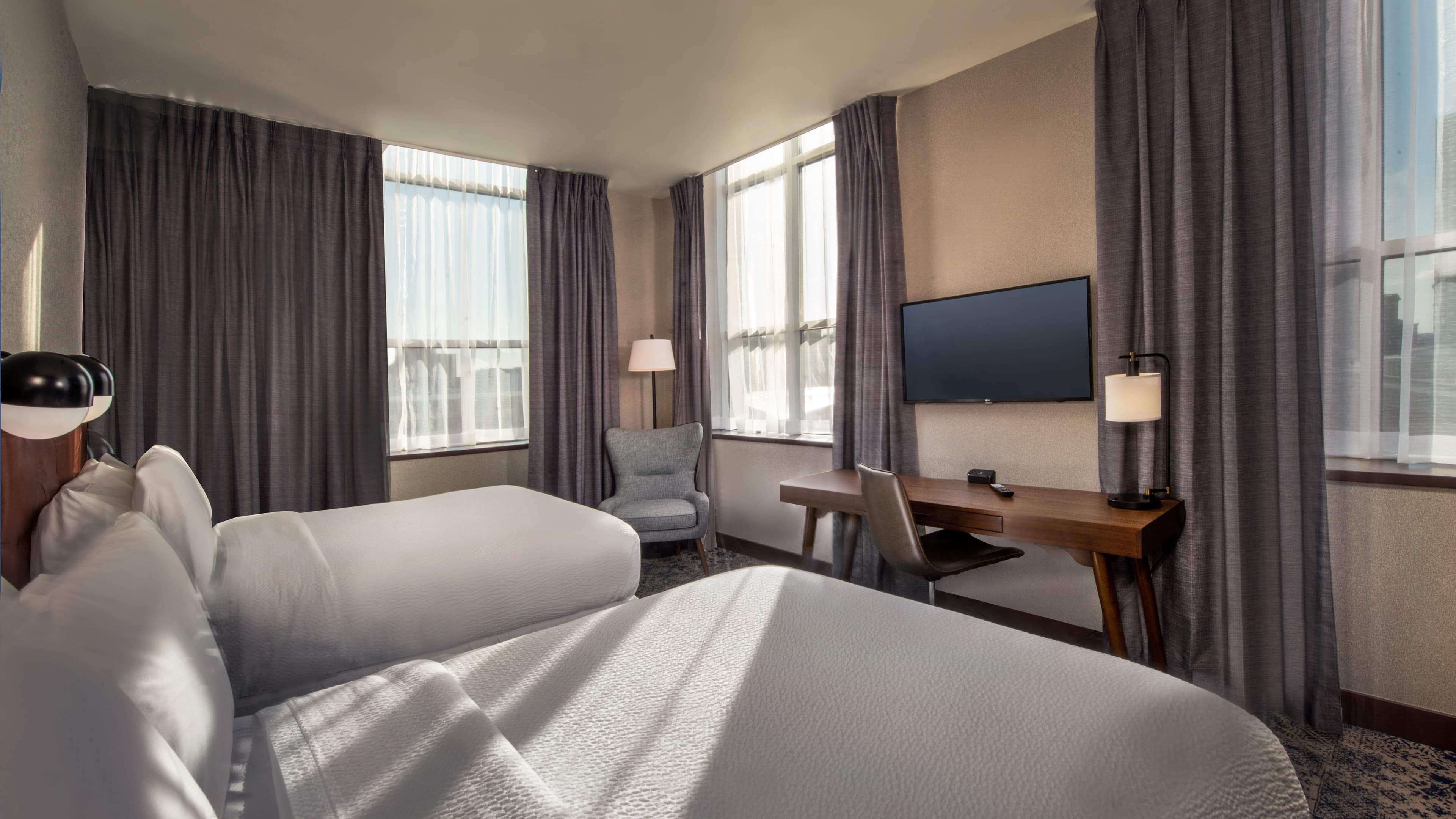 Traditional Standard - Image 1