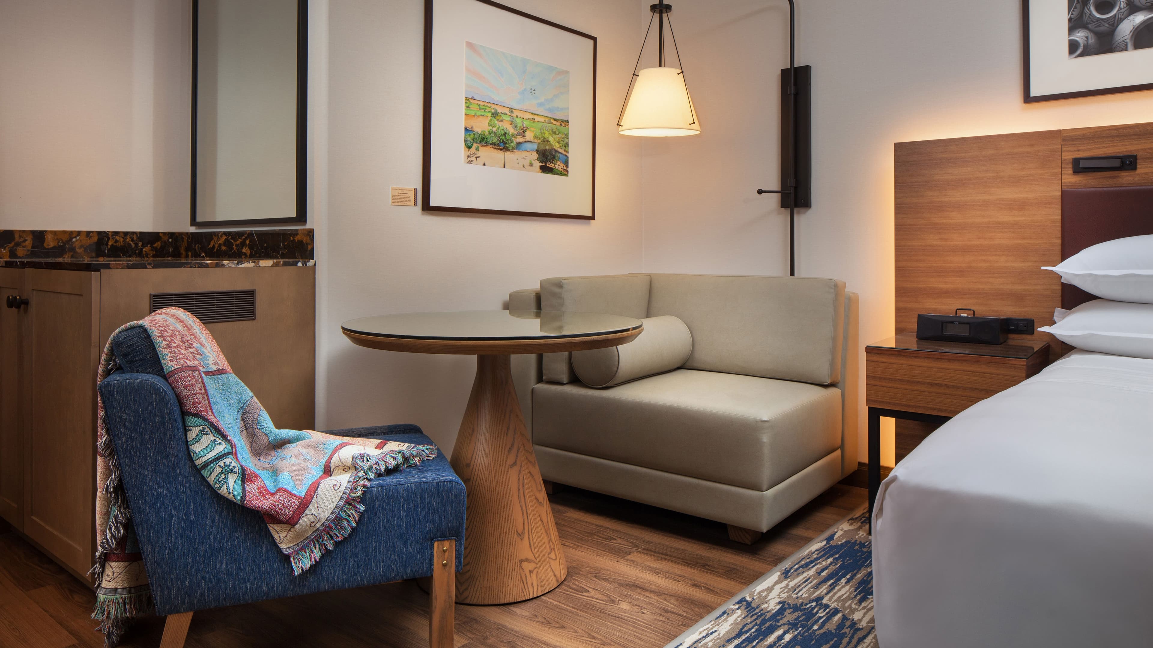 Deluxe Guest room - Image 2