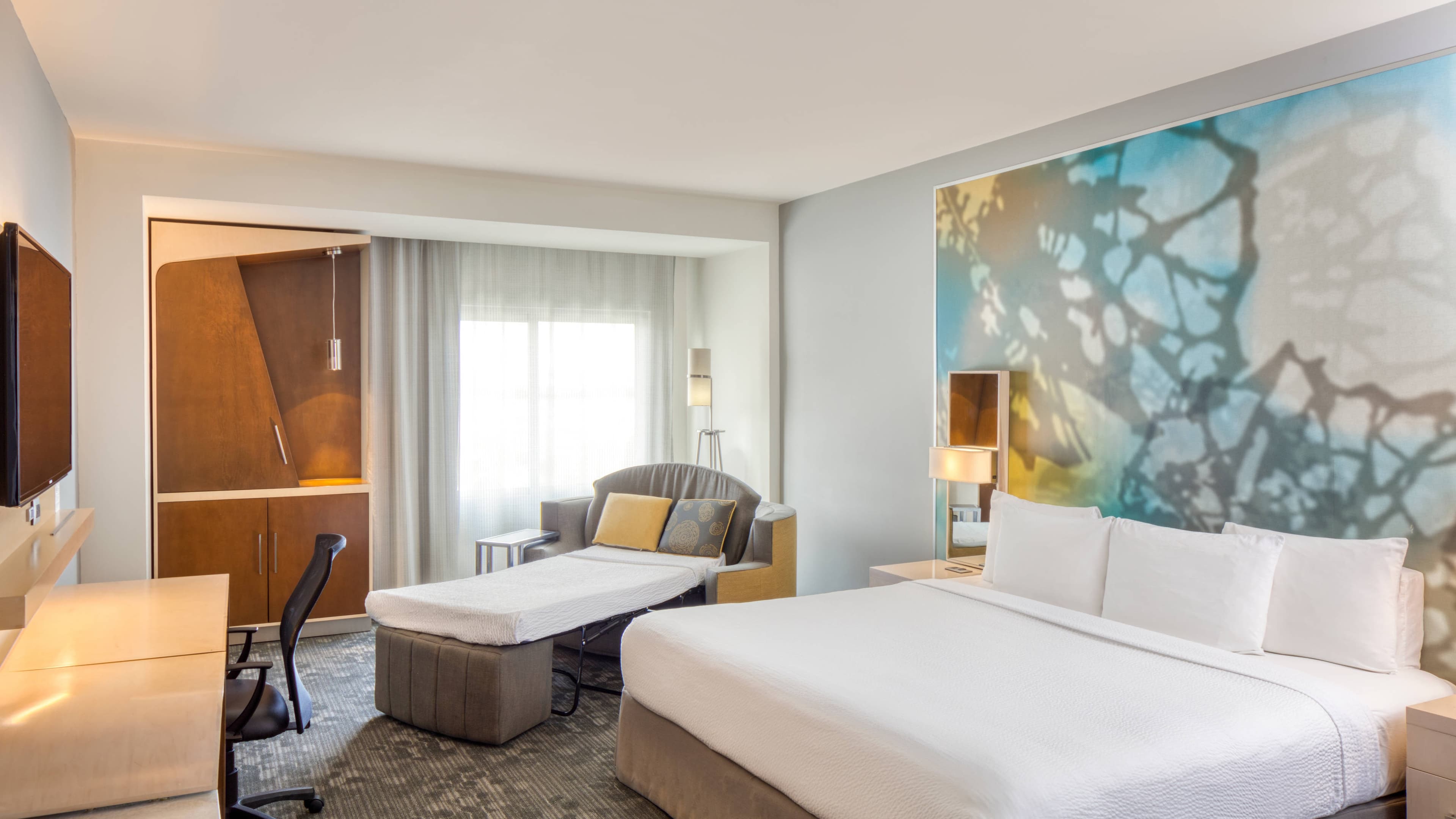 Standard King Room - Image 1