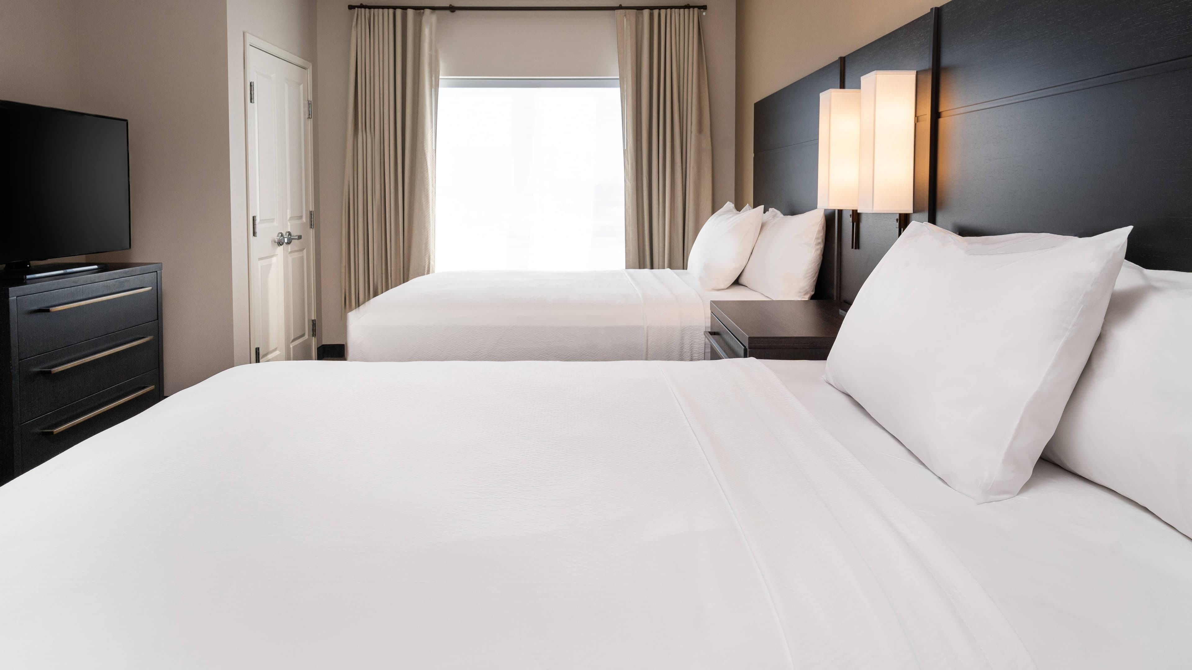 One Bedroom - Image 7