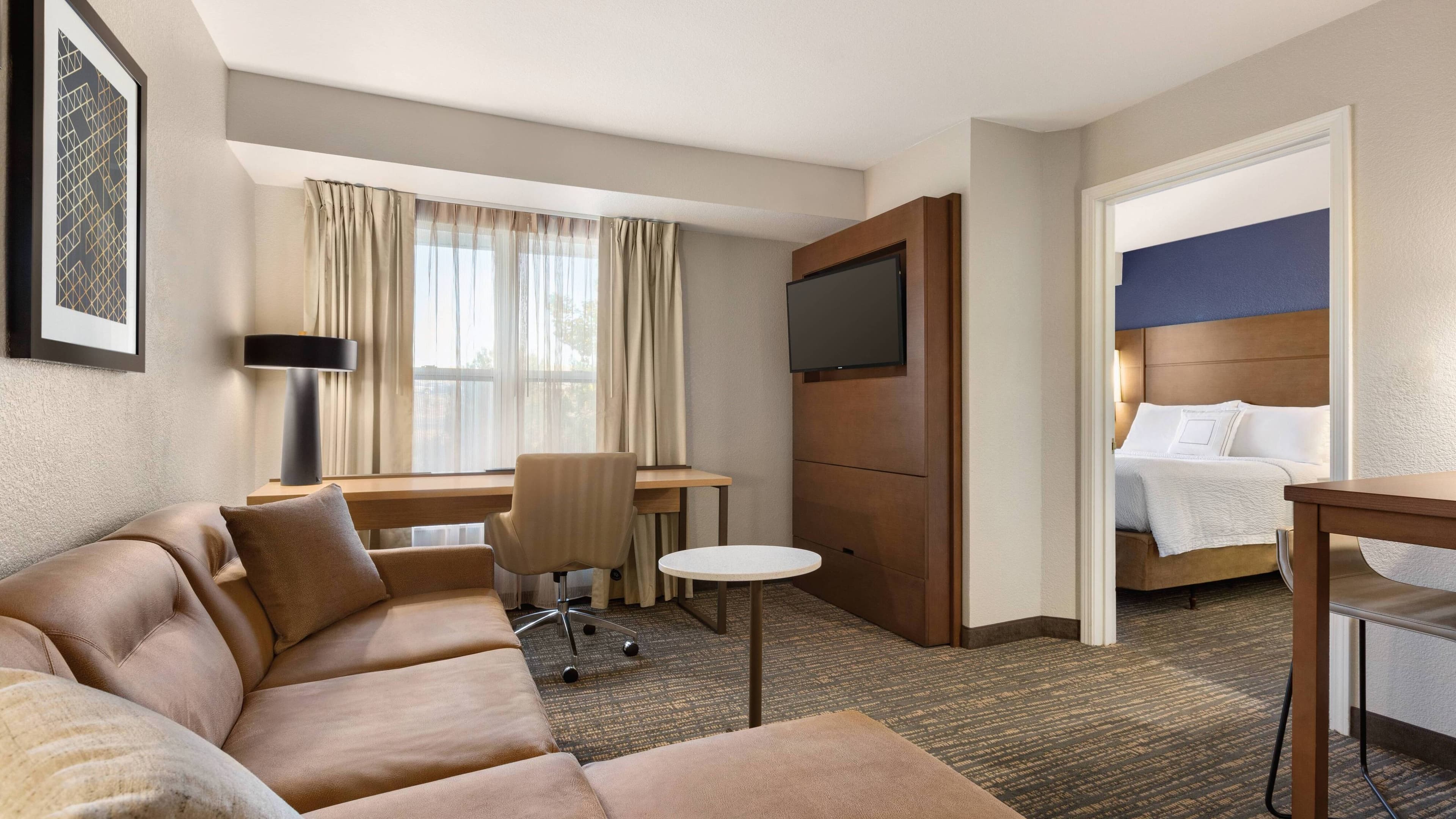 1 Bedroom Suite - Image 1