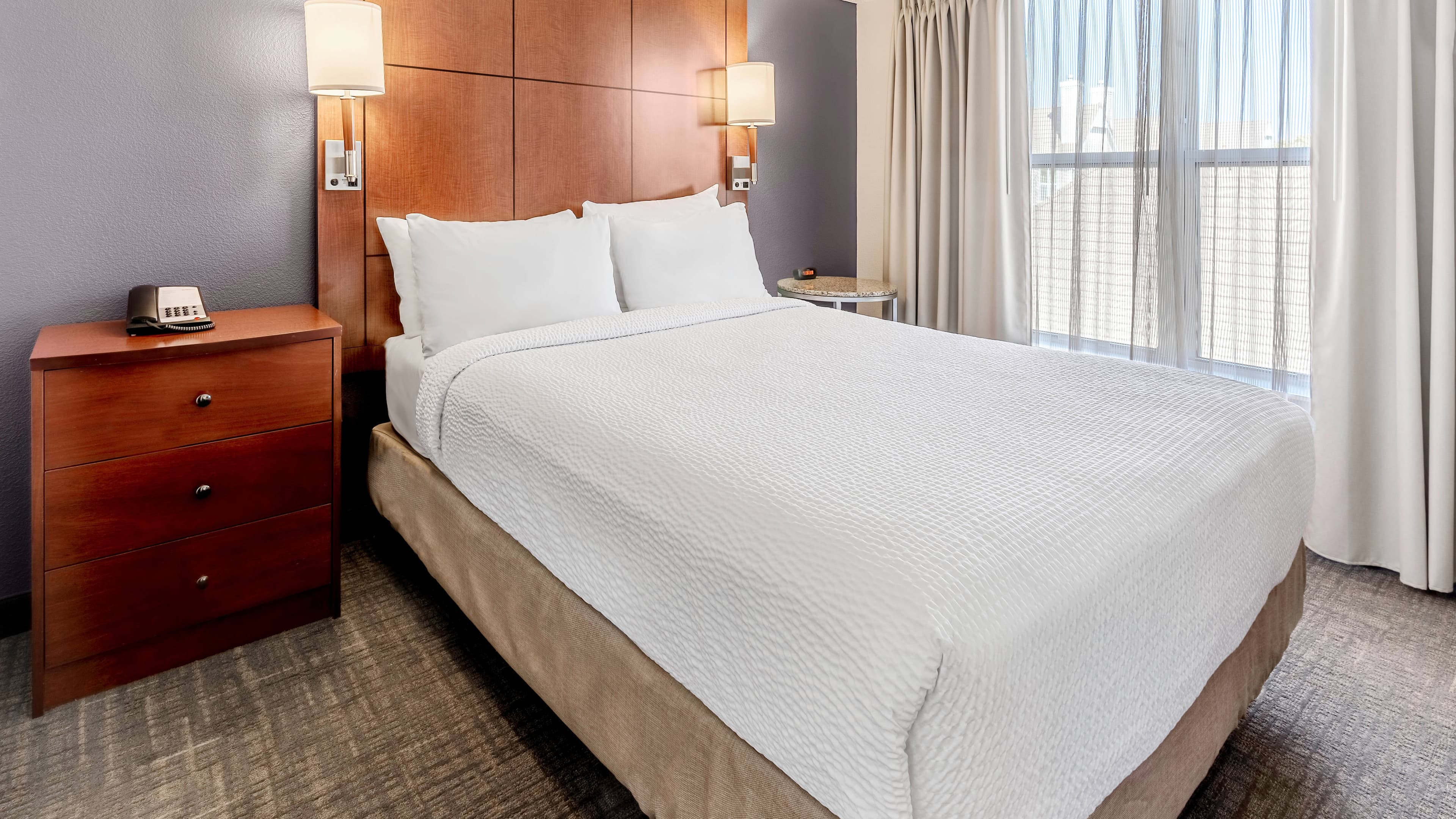 1 Bedroom Suite - Image 2