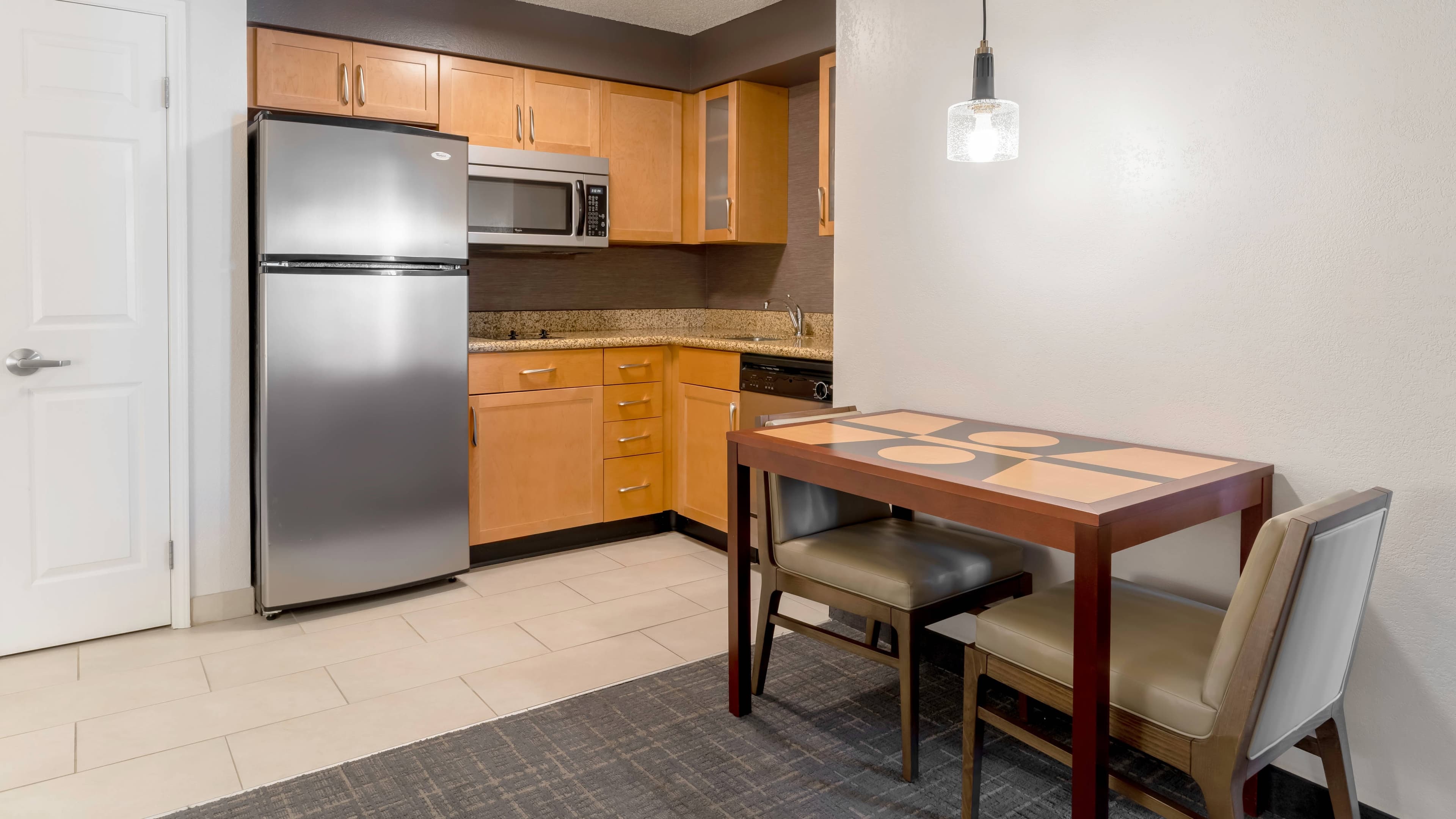 1 Bedroom Suite - Image 3