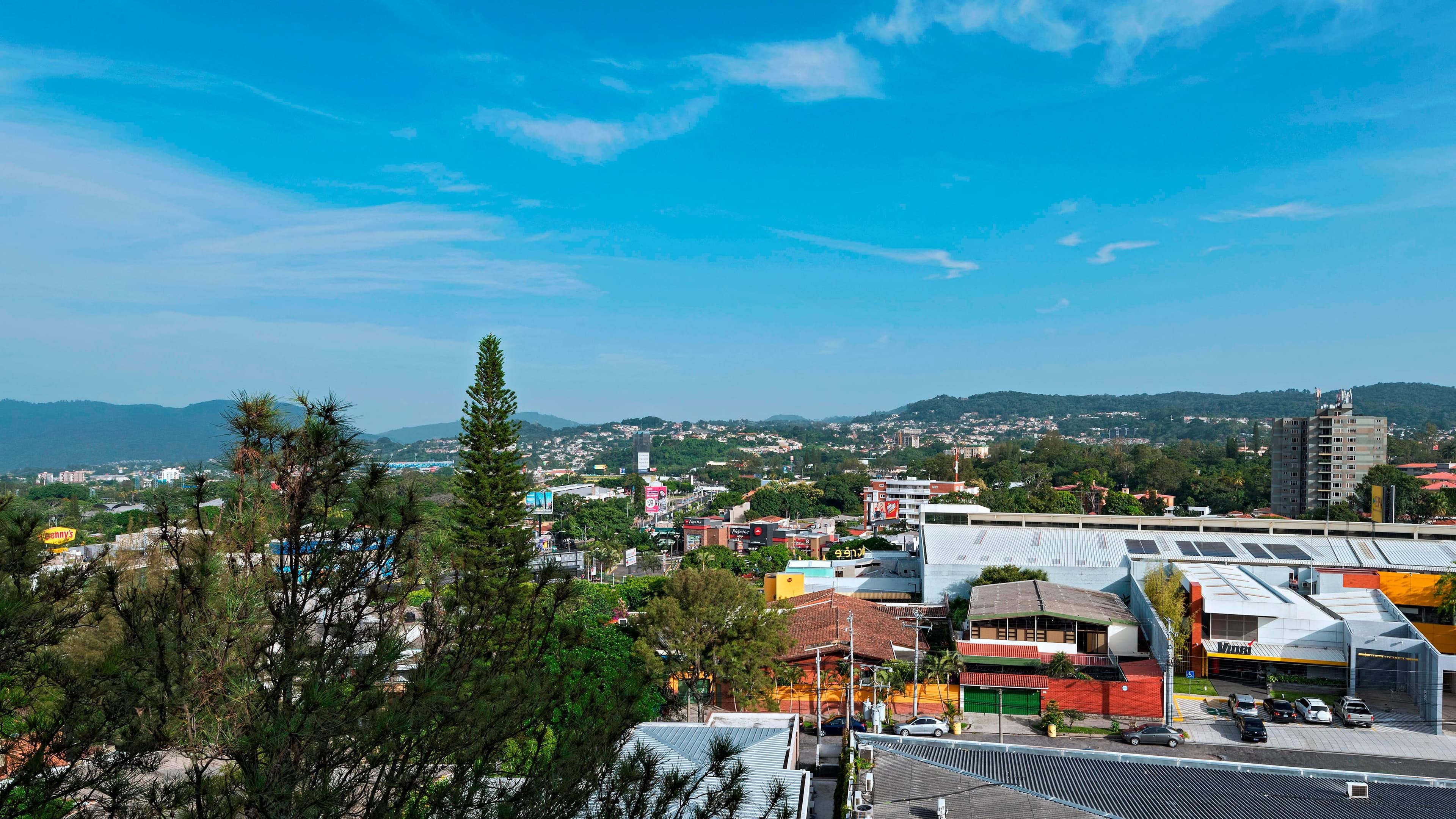 Deluxe Room Double - Image 2