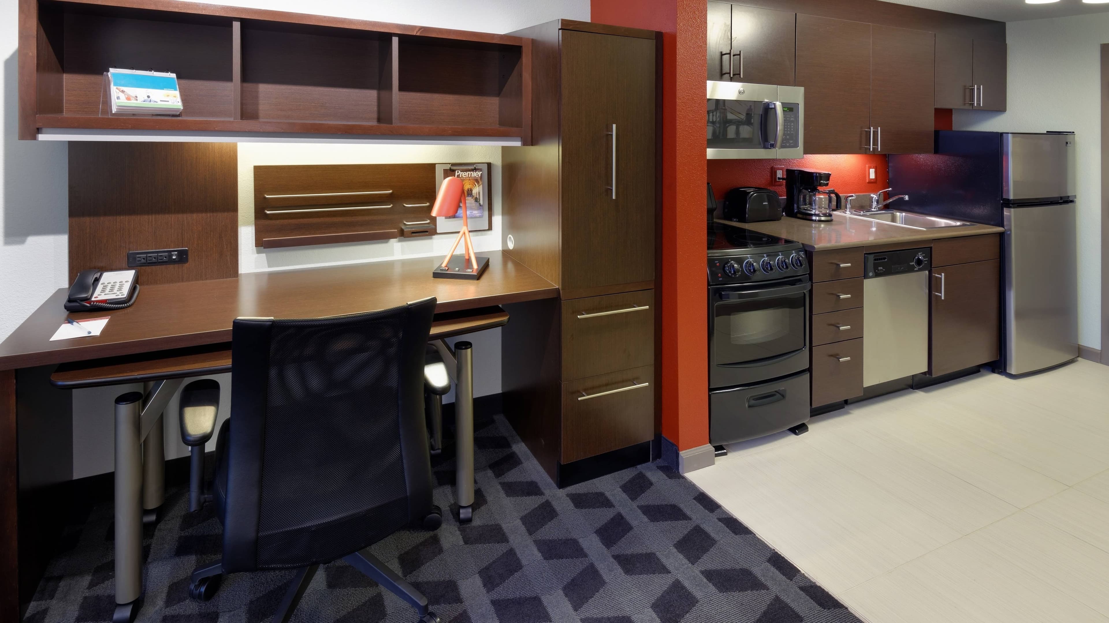 1 Bedroom Suite - Image 3