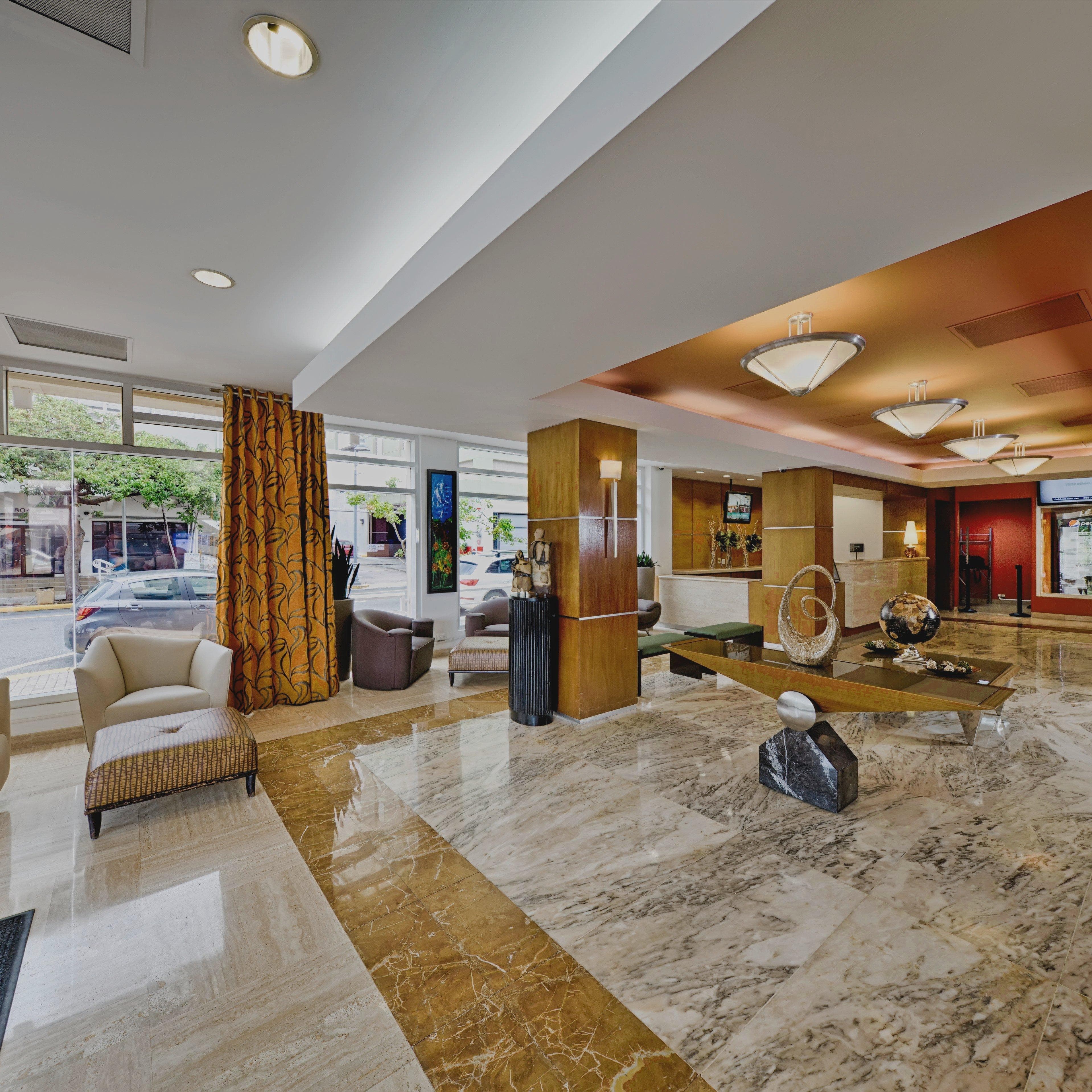 Courtyard San Juan Miramar