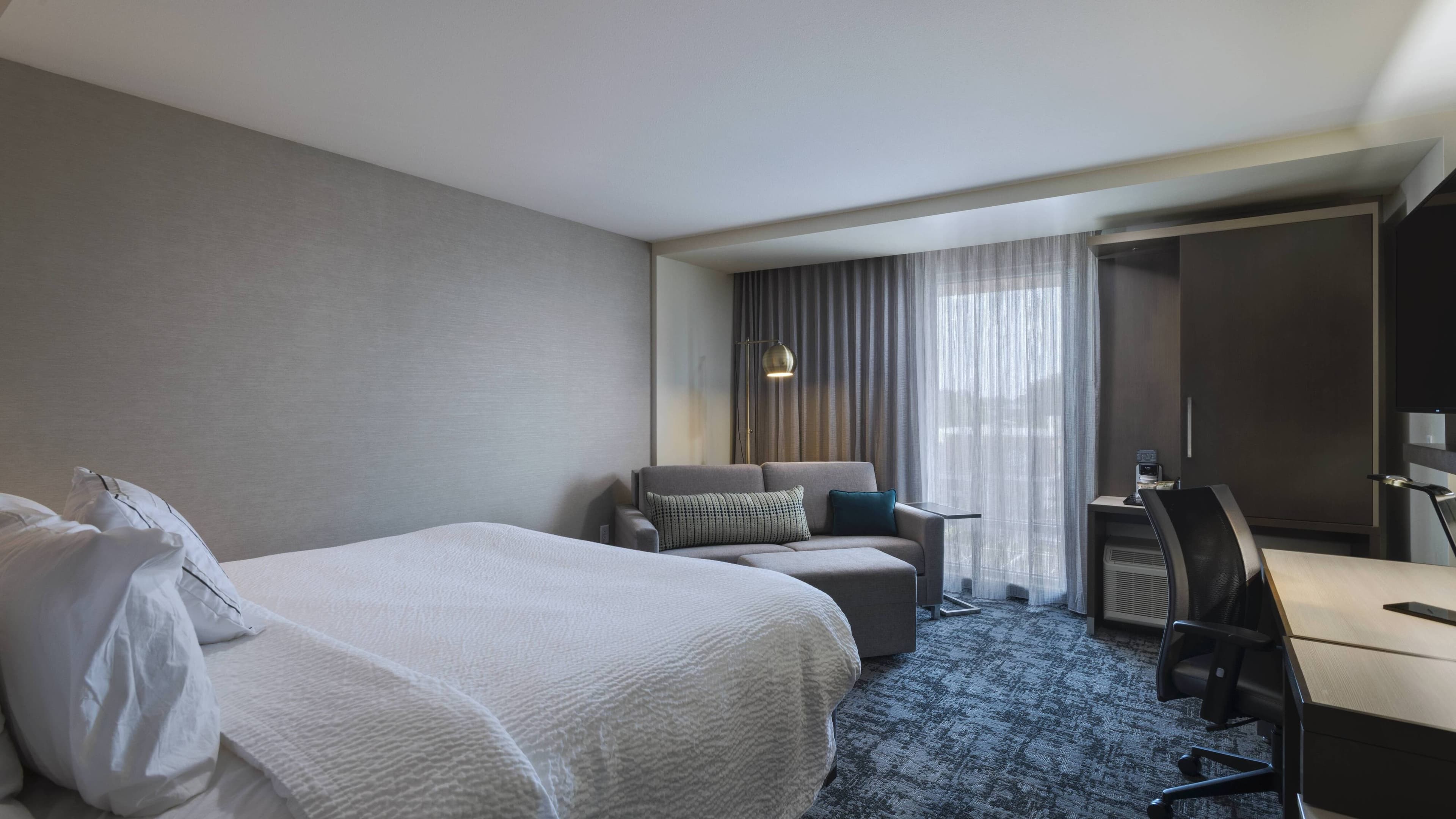 Guest Room King with Sofa - Image 1