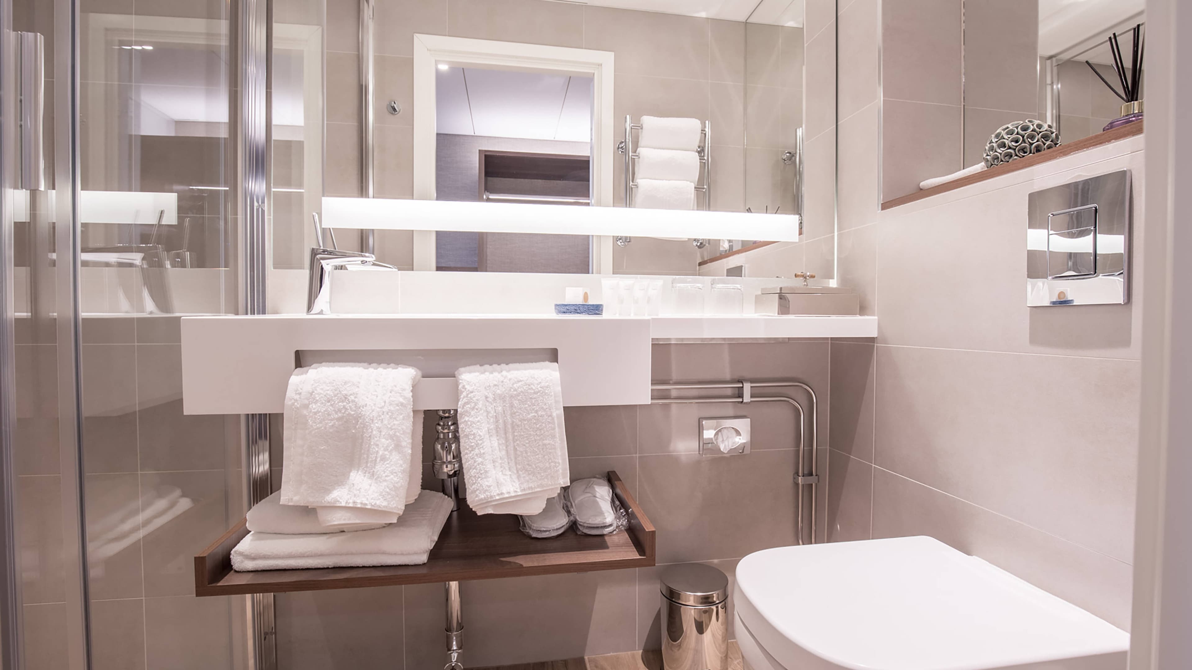 Standard King - Image 10