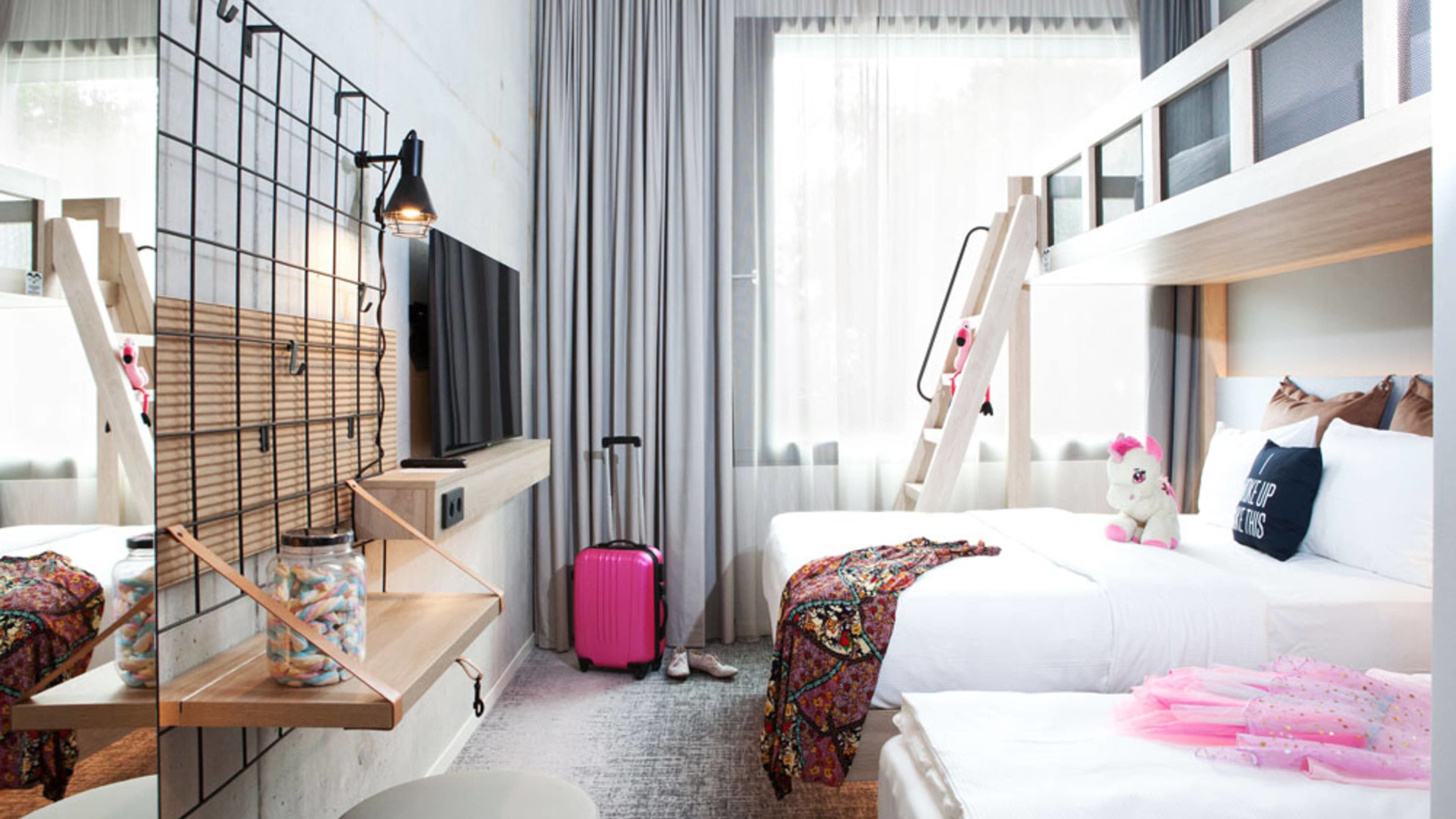 Moxy Family - Image 1