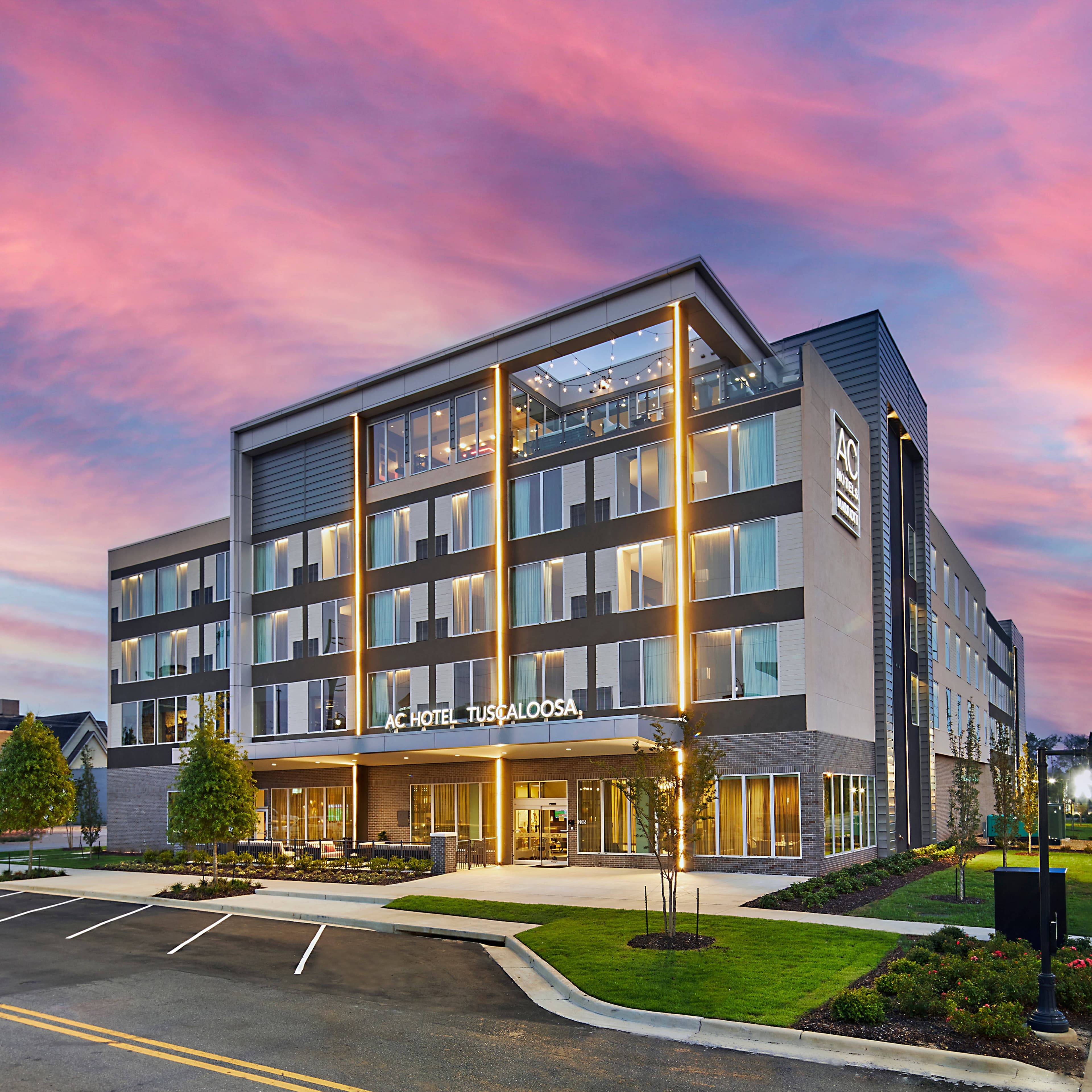 AC Hotel Tuscaloosa Downtown