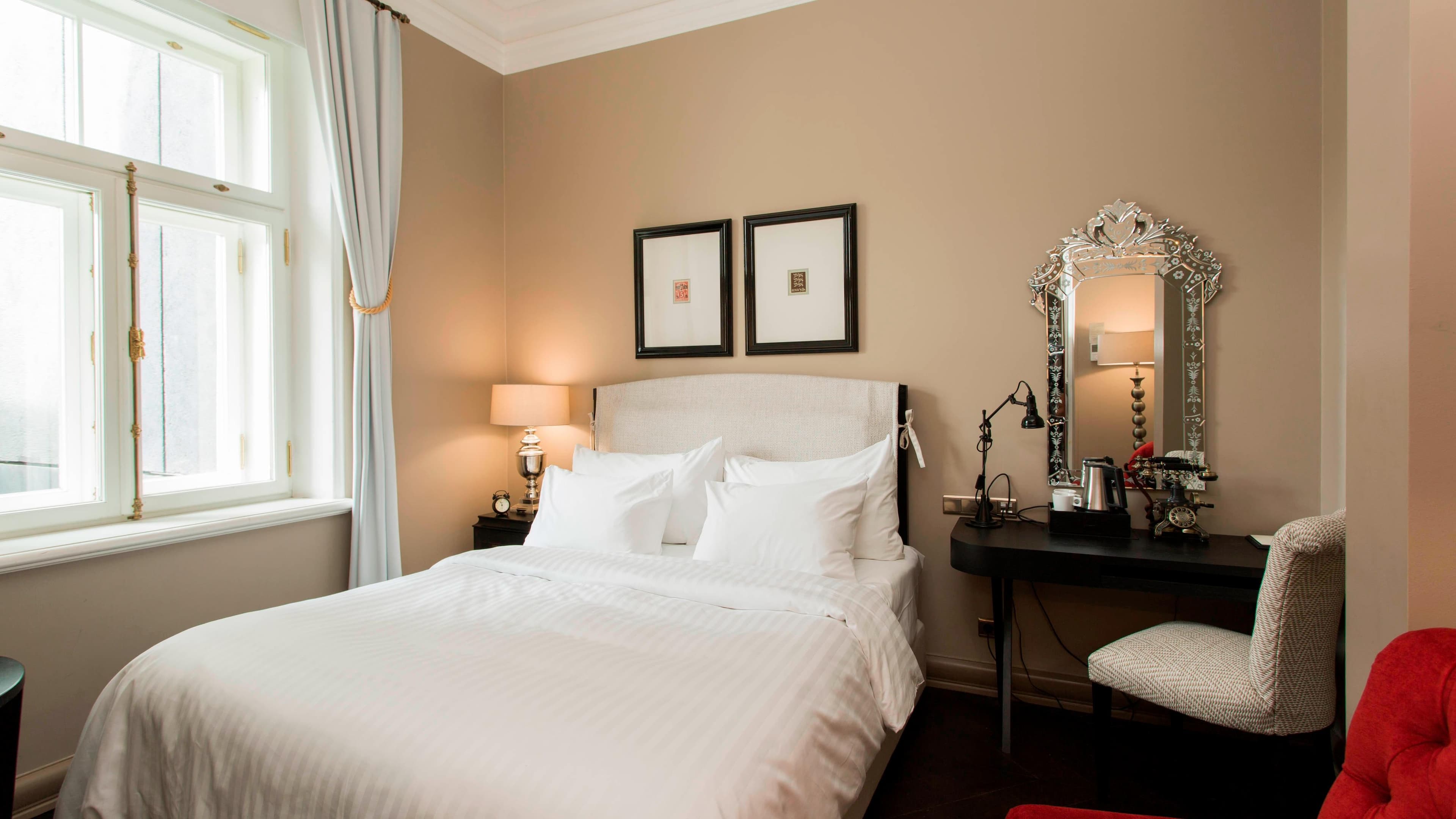 Cozy Comfort - Image 4