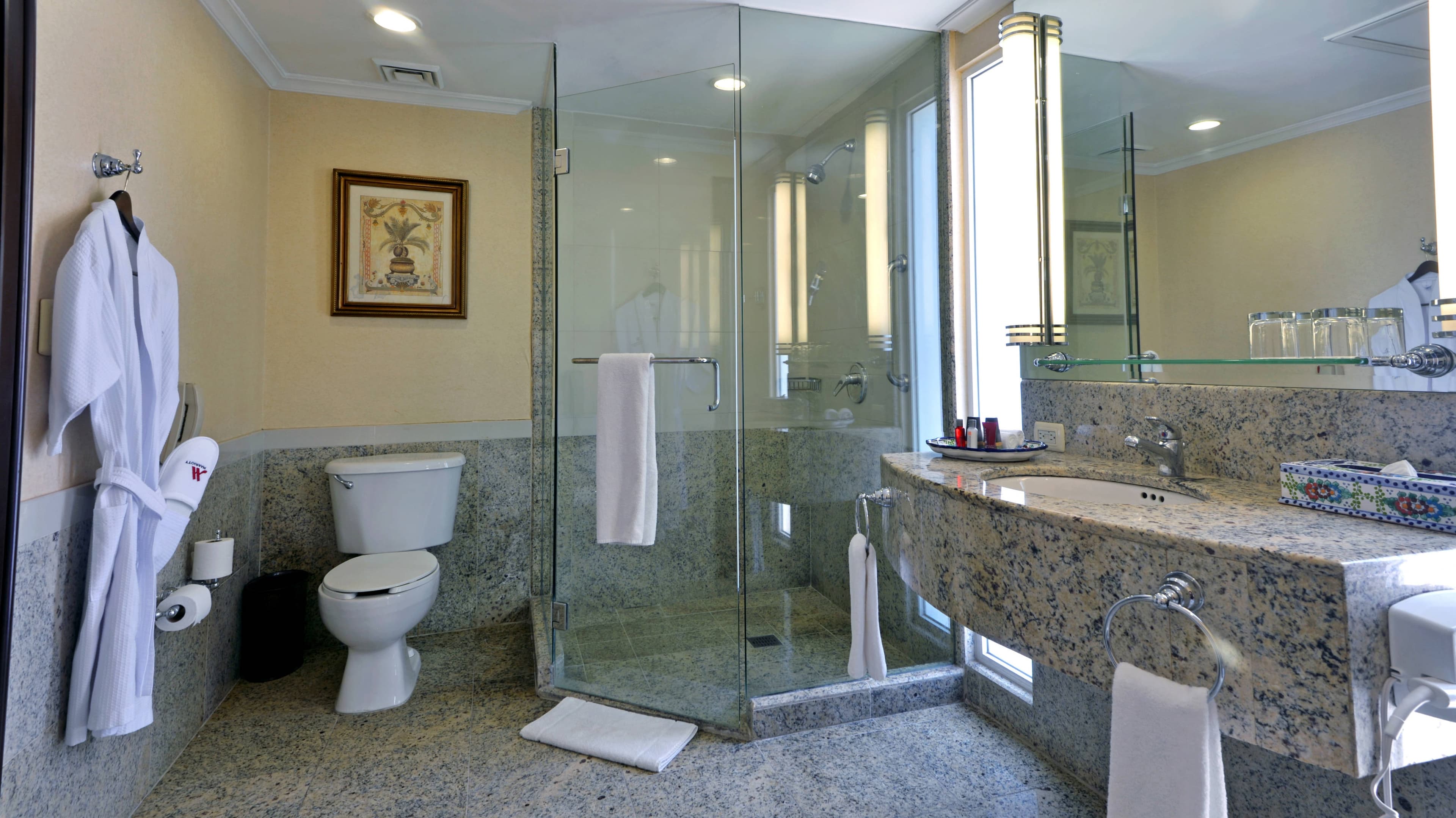 Larger Guest room - Image 2