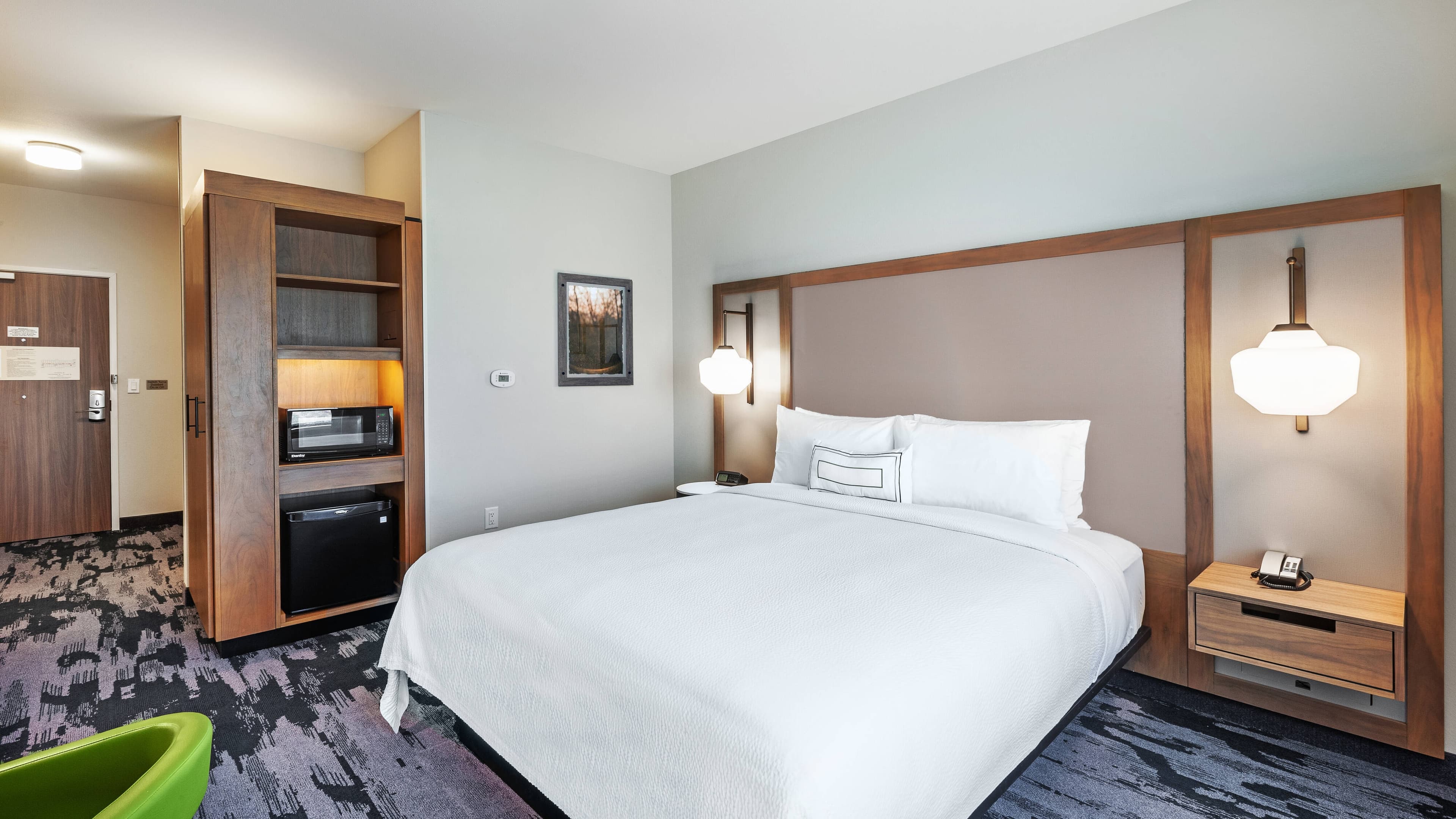 King Bedroom - Image 2