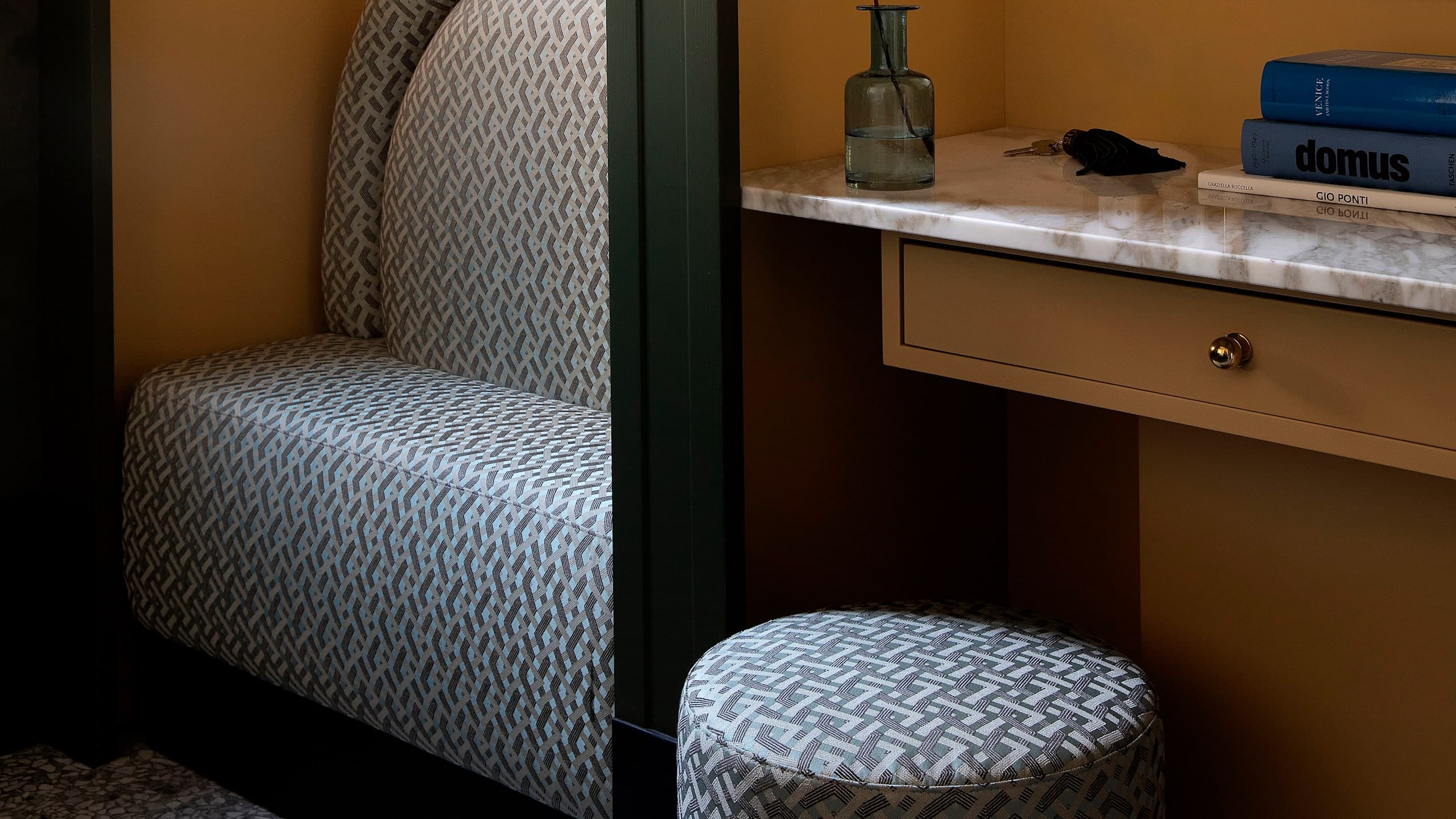 Romite Superior Room - Image 8