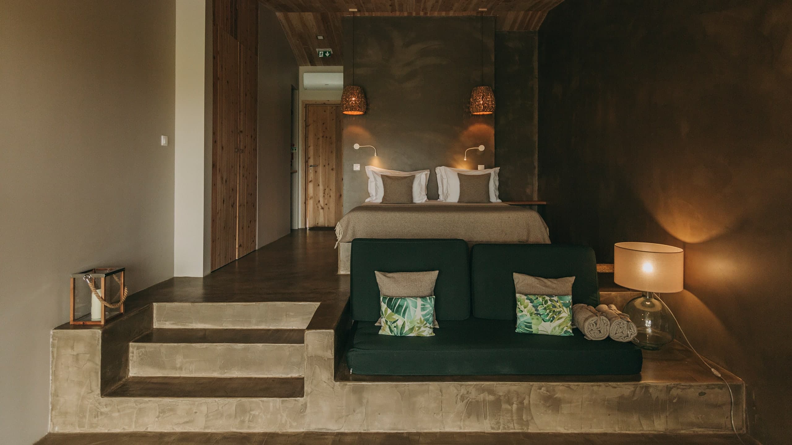 Blue & Green Studio - Image 4