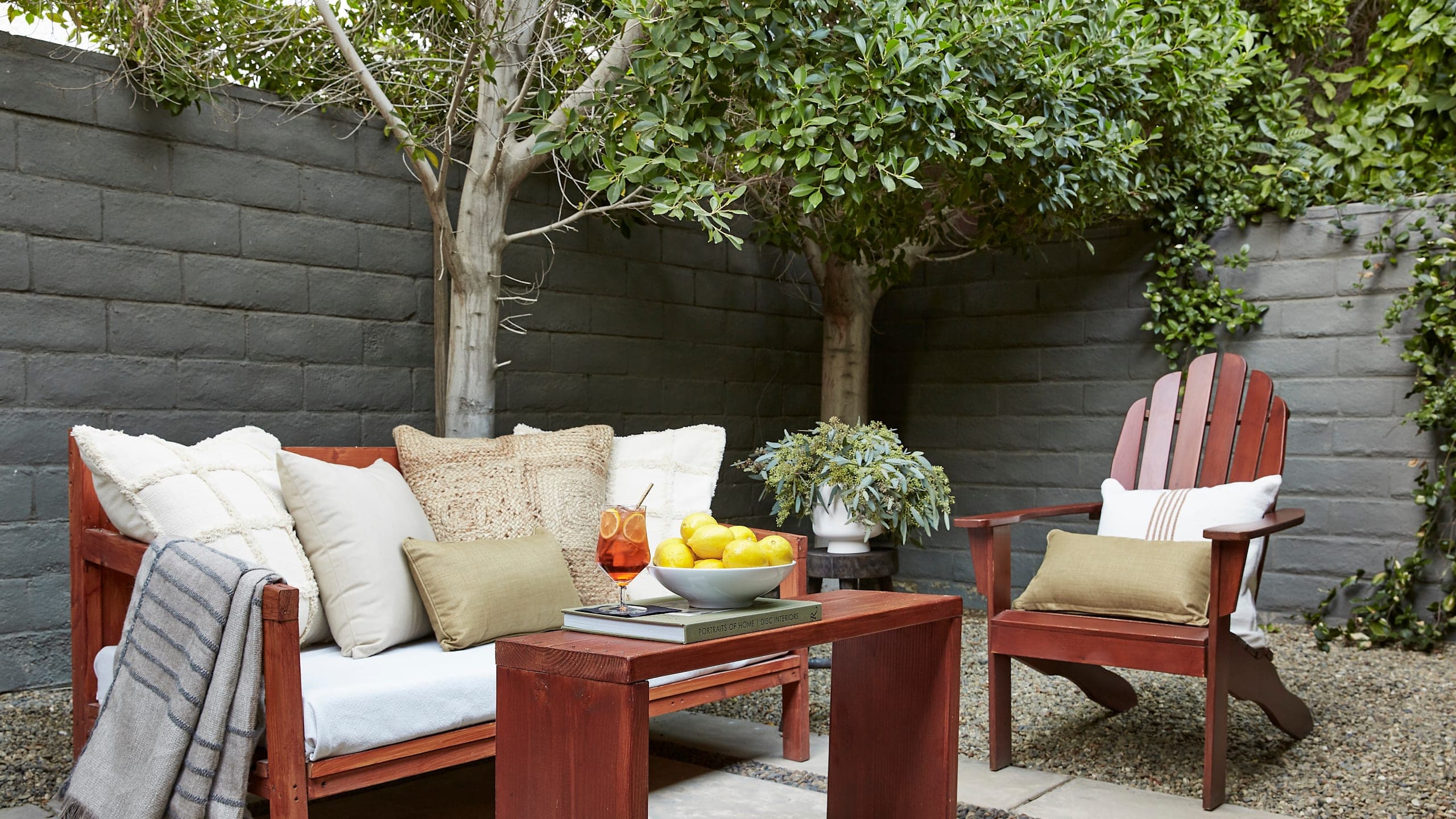 Poolside Room - Image 1