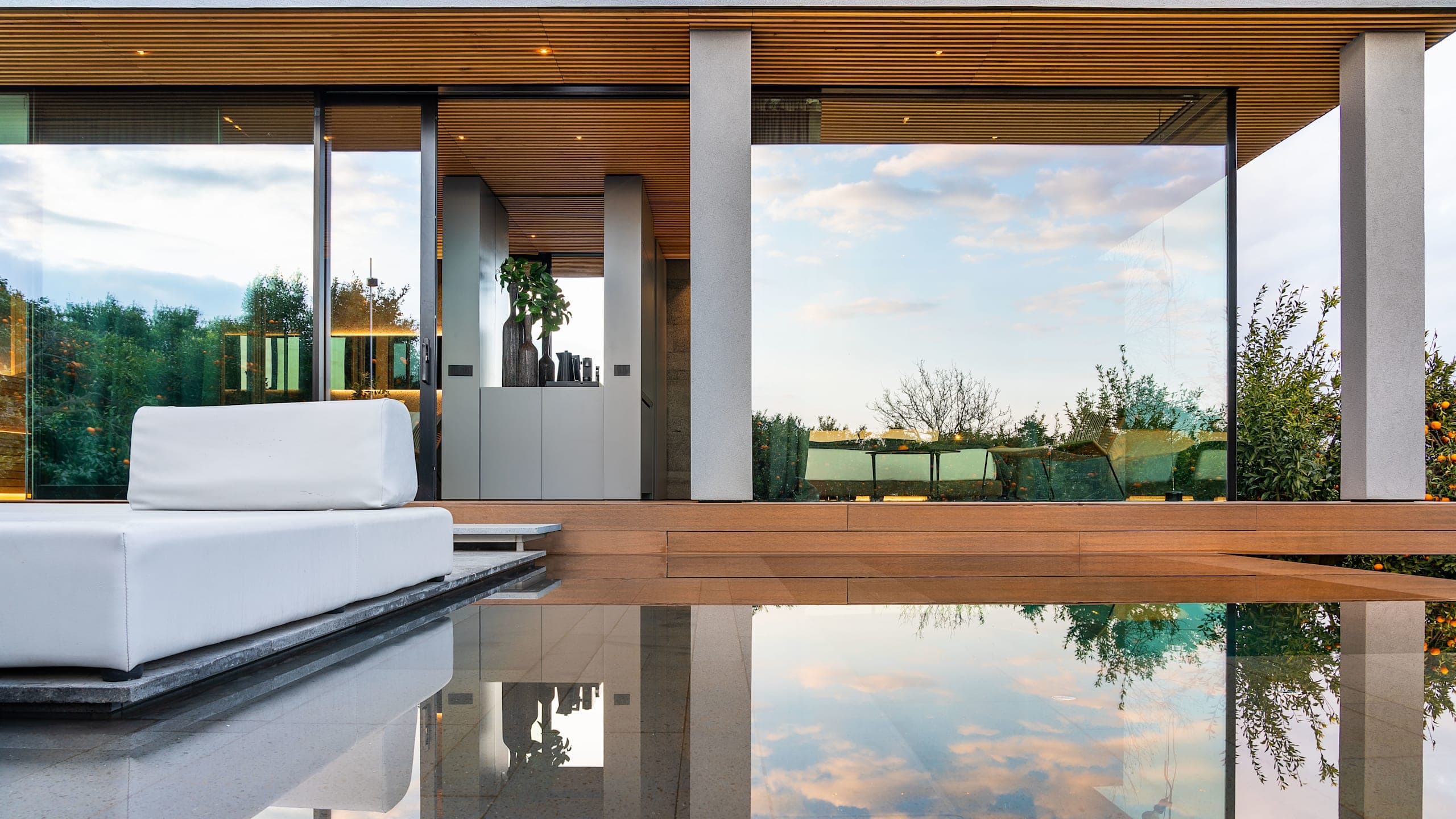 Pool Villa Spa - Image 3