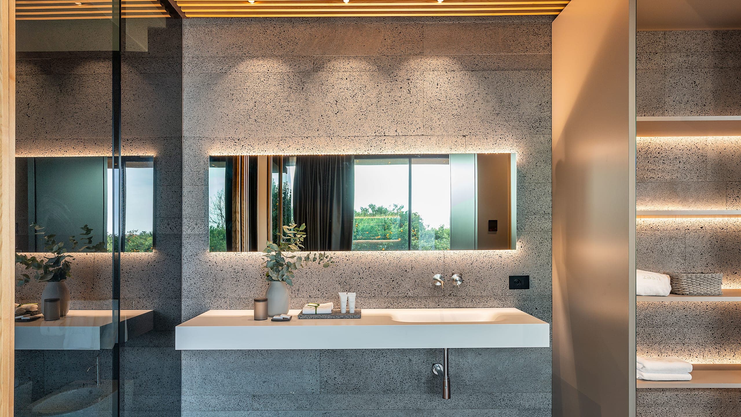 Pool Villa Spa - Image 1