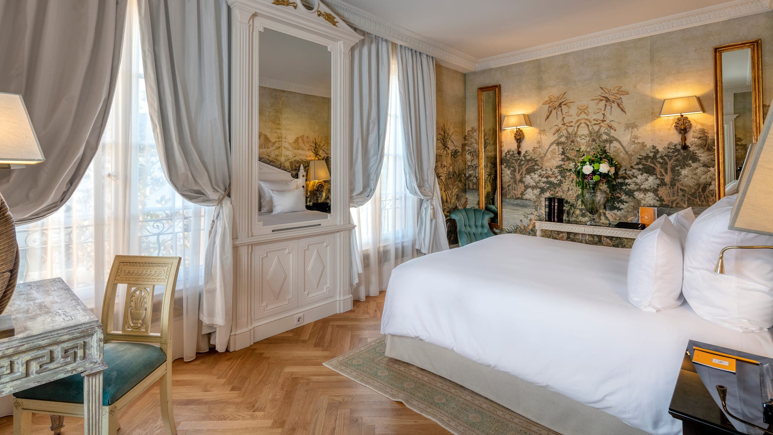 Classic Room - Image 1