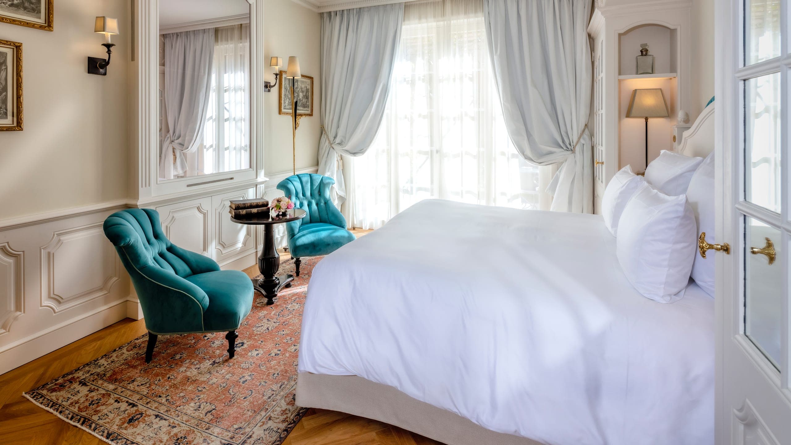 Classic Room - Image 2