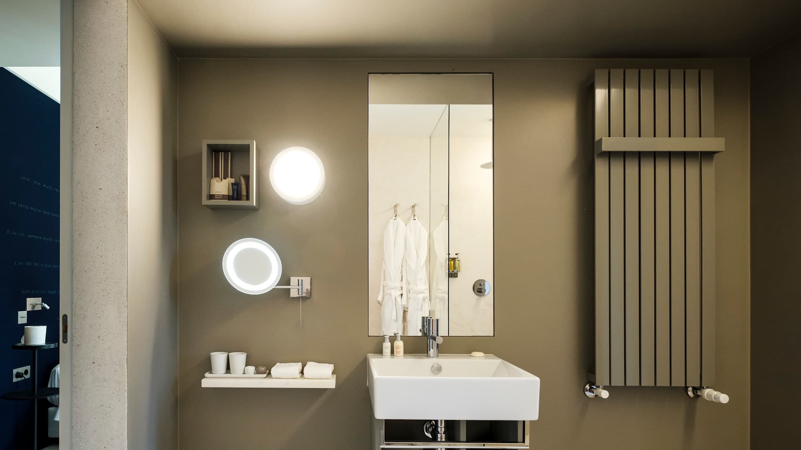 Comfort Garden Room - Image 2