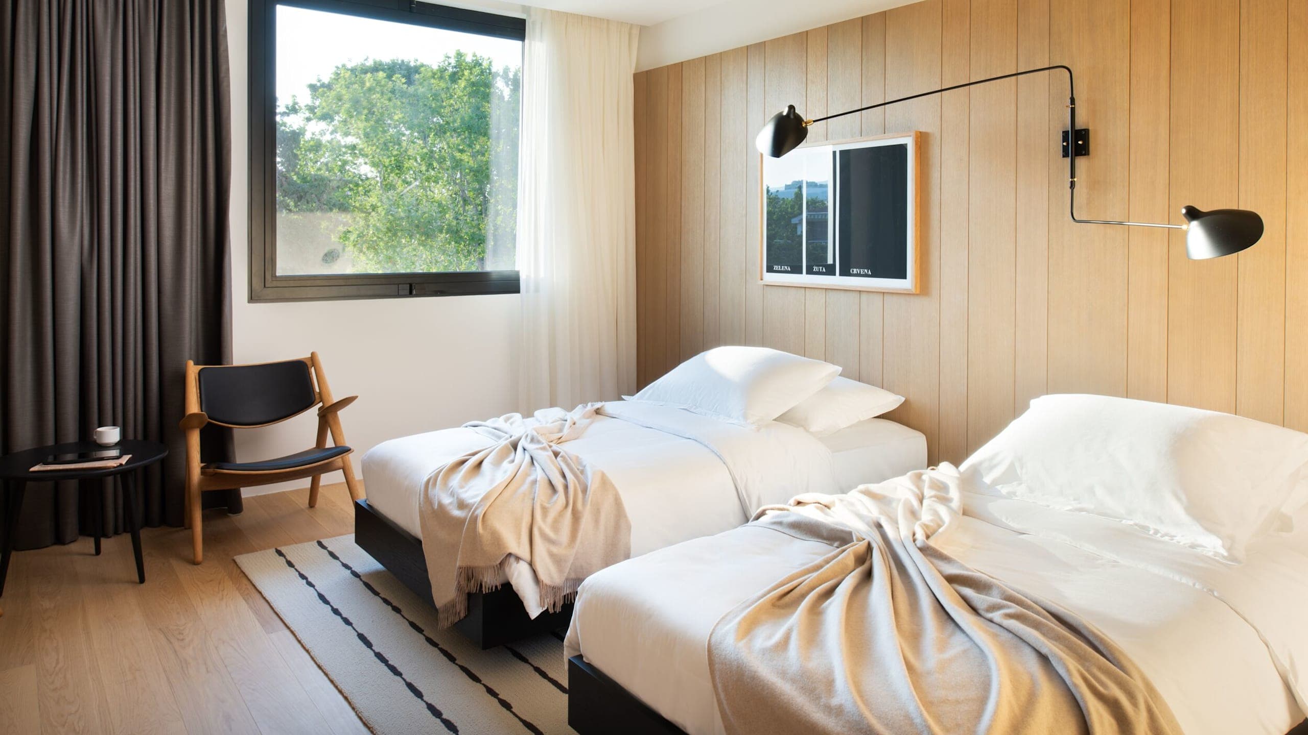 Superior City View Room - Image 2