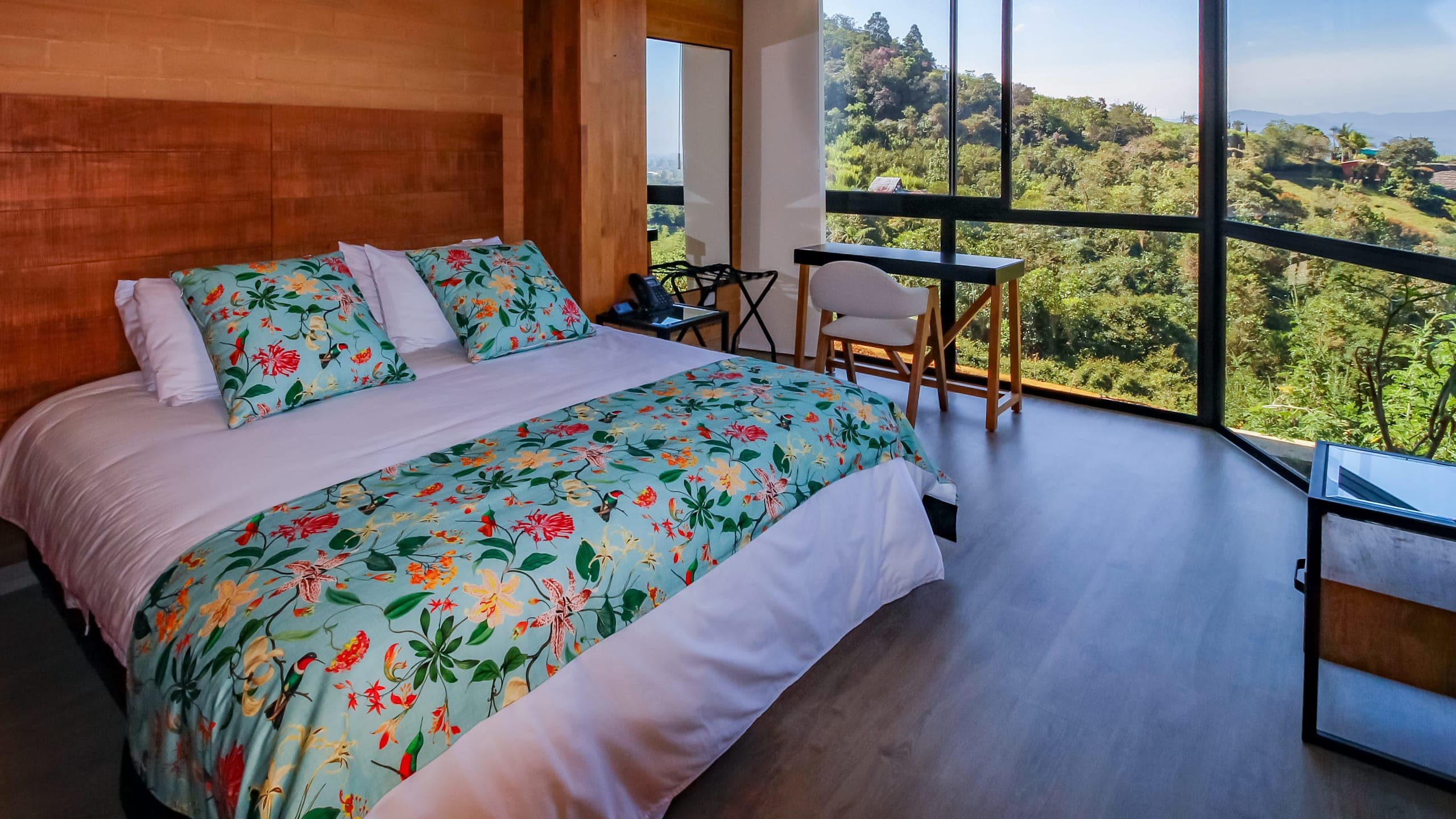 Superior Room - Image 2