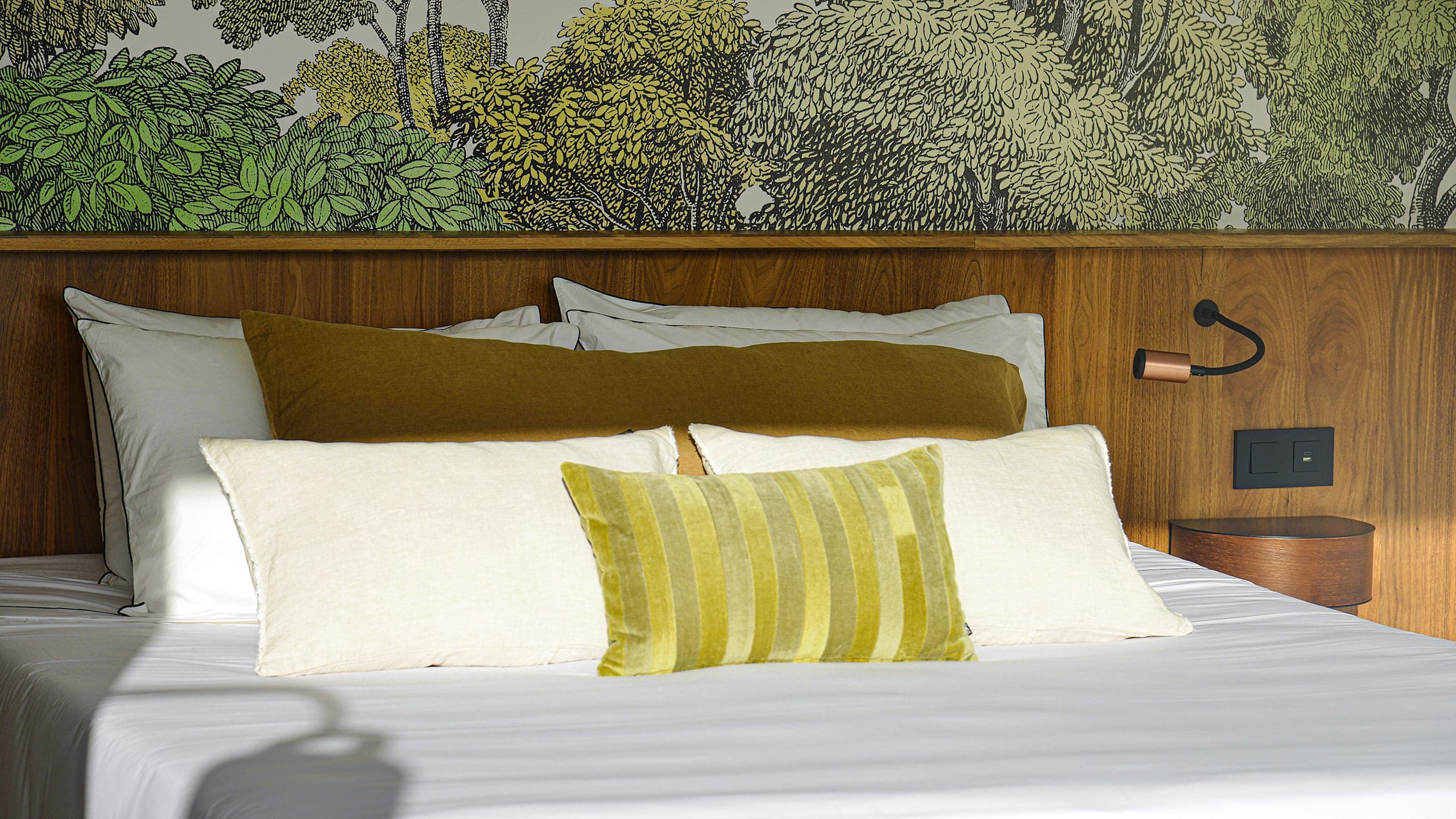 Deluxe Suite - Ocean View with Terrace - Image 20