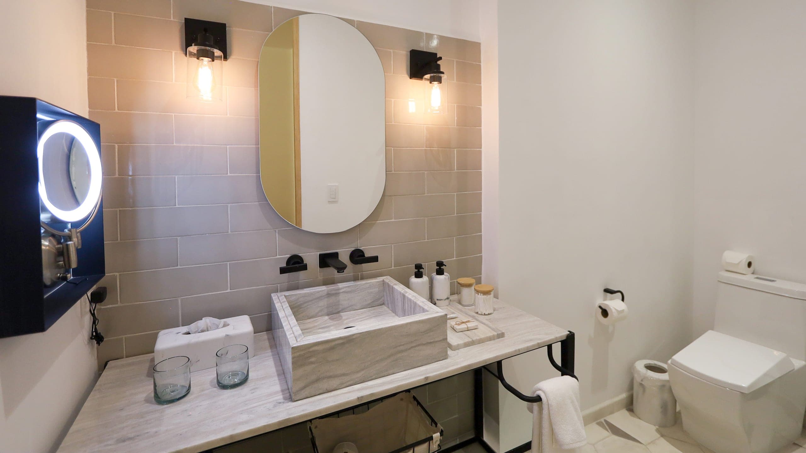 Suite King - Image 2