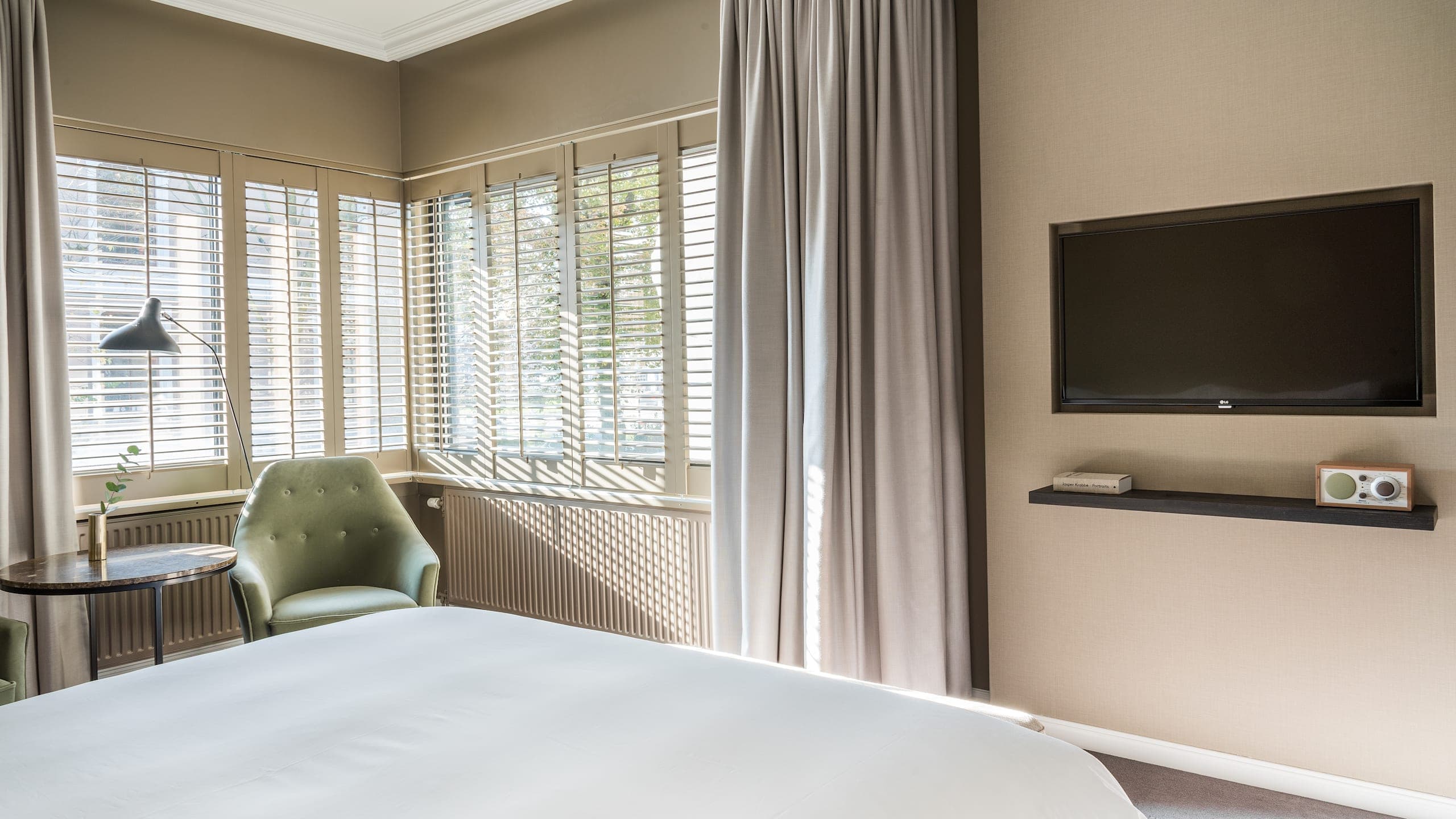 Deluxe Room - Image 3