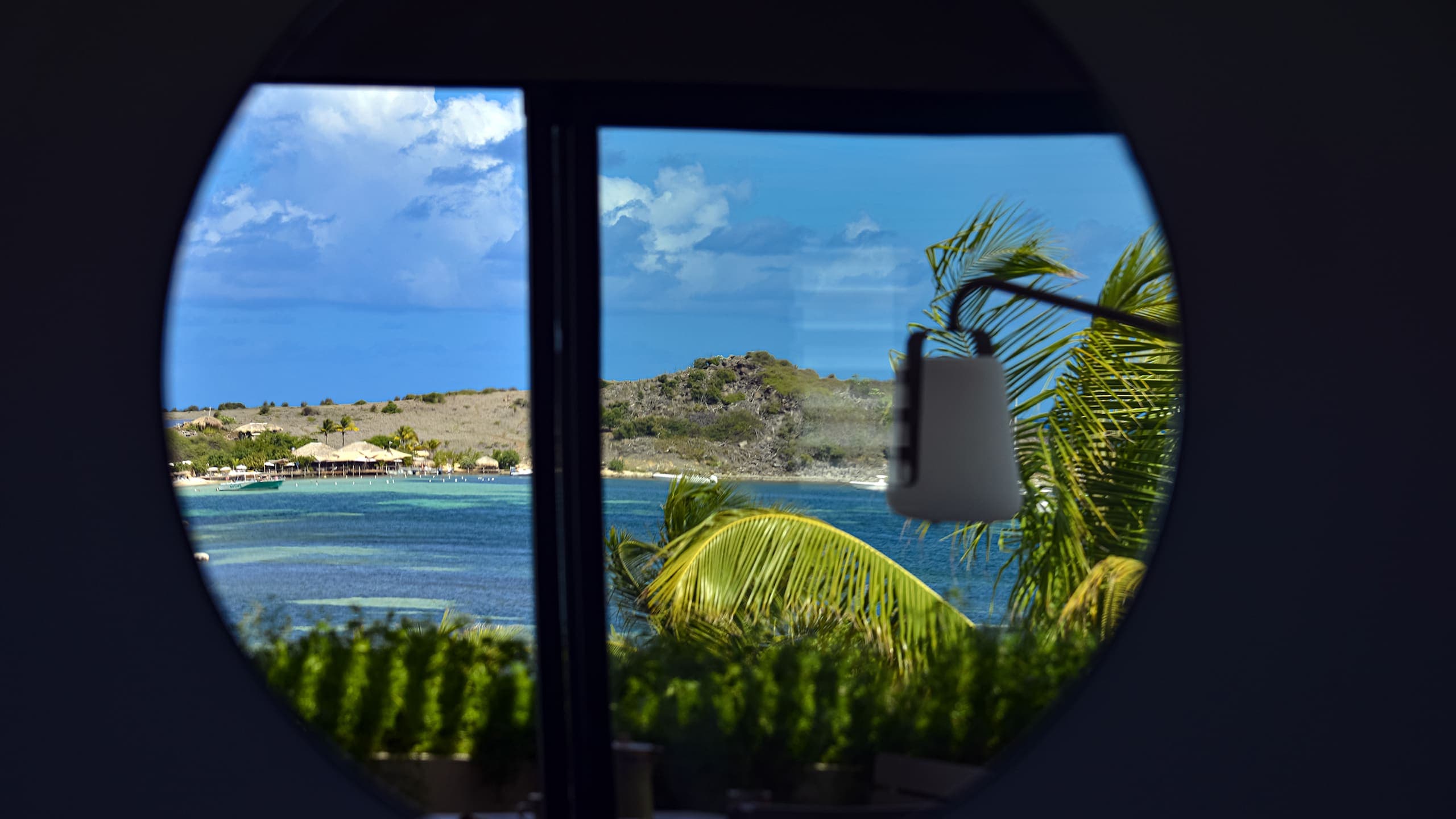 Deluxe Suite - Ocean View with Terrace - Image 4