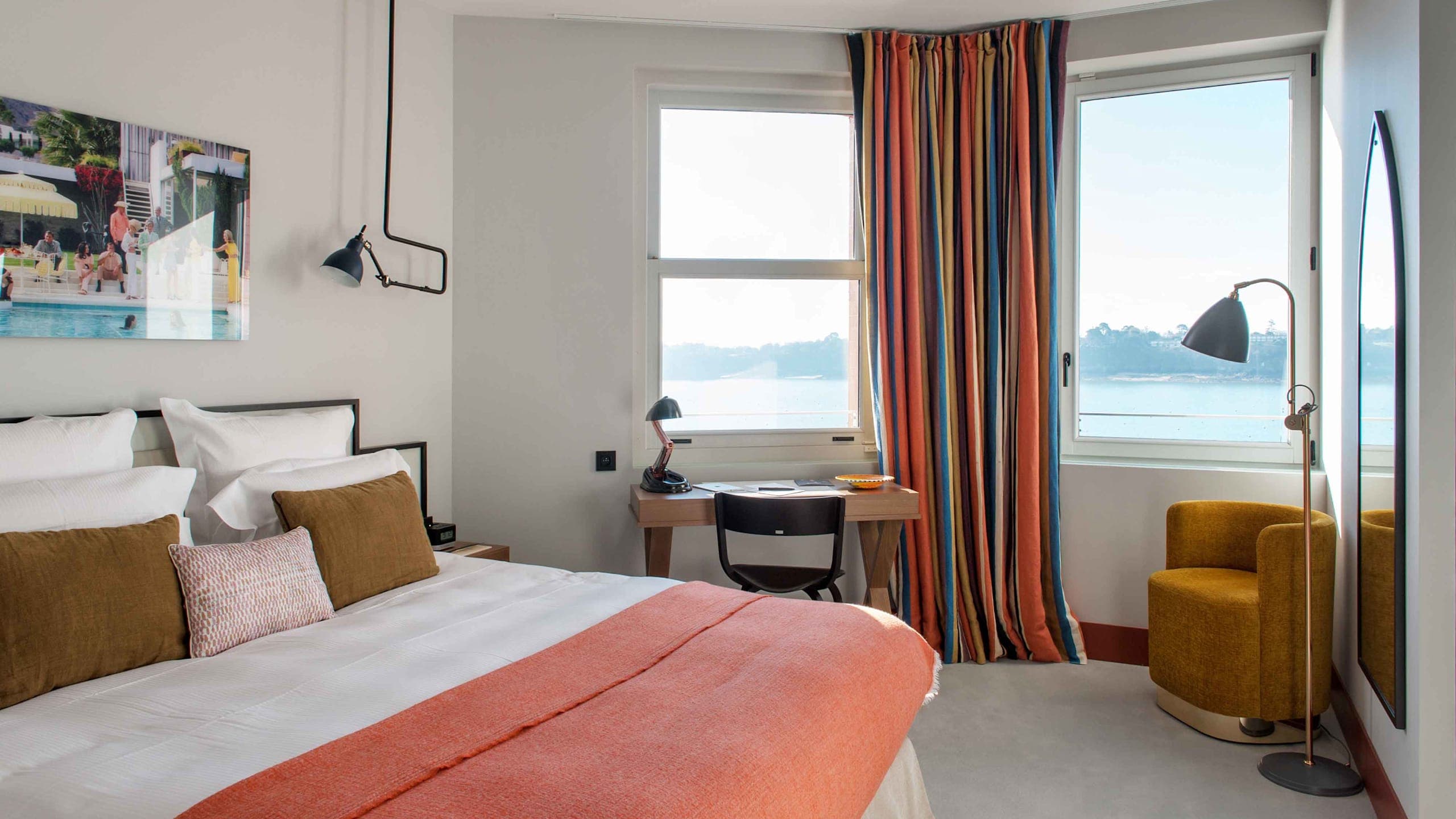 Superior Room with Sea View - Image 9