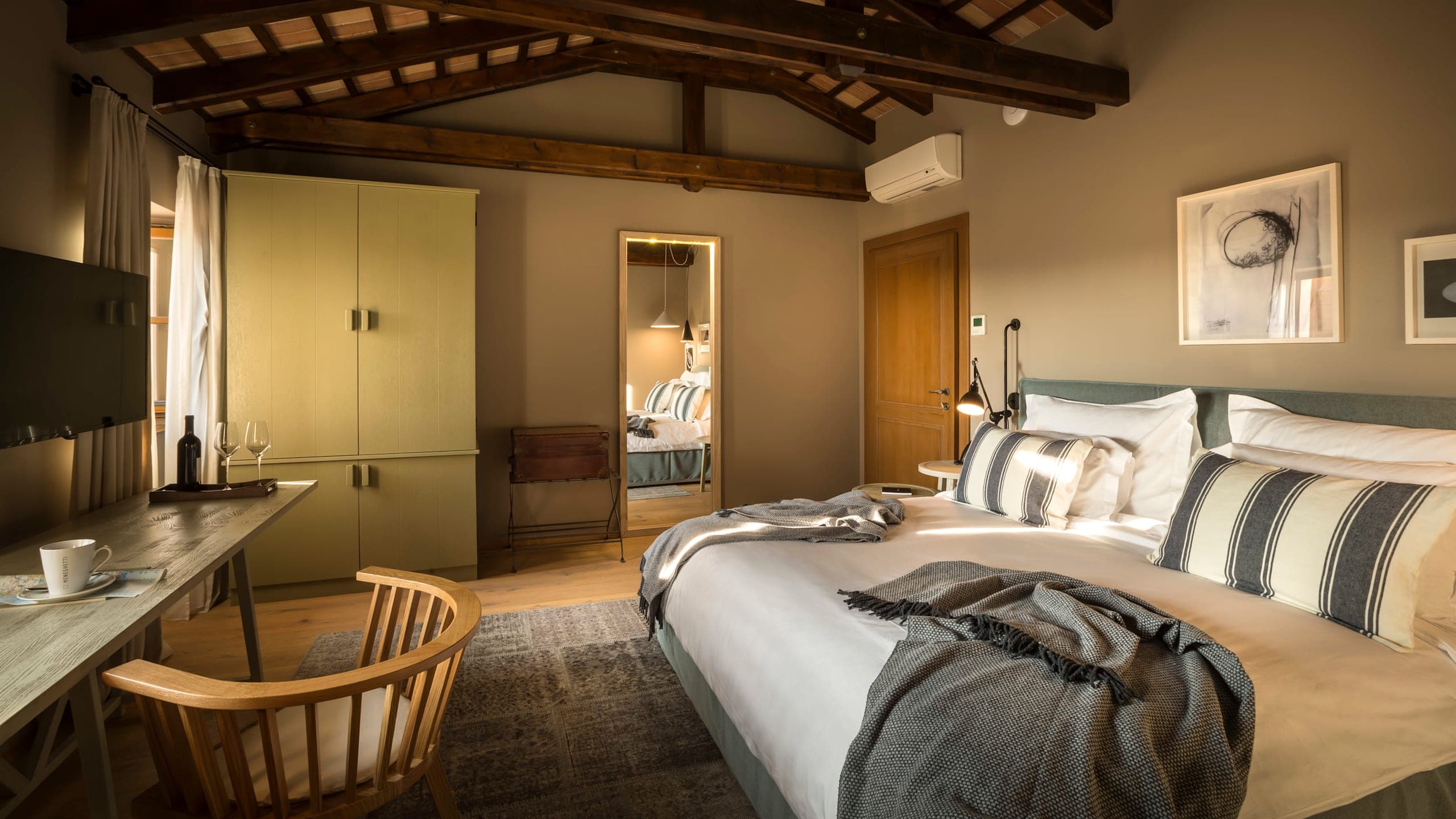 Superior Room - Image 4