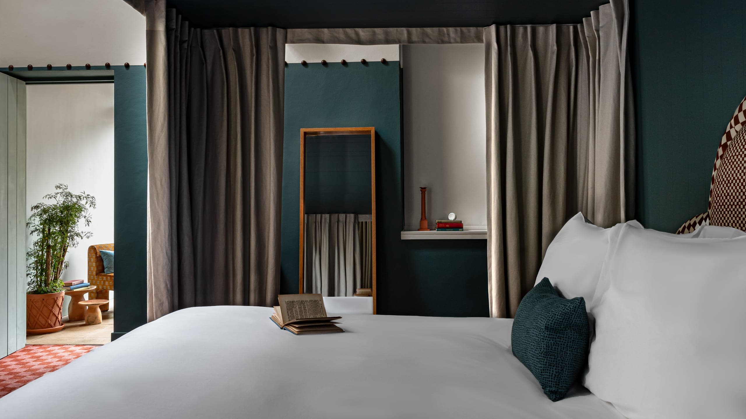 Alpaca's Room - Image 1