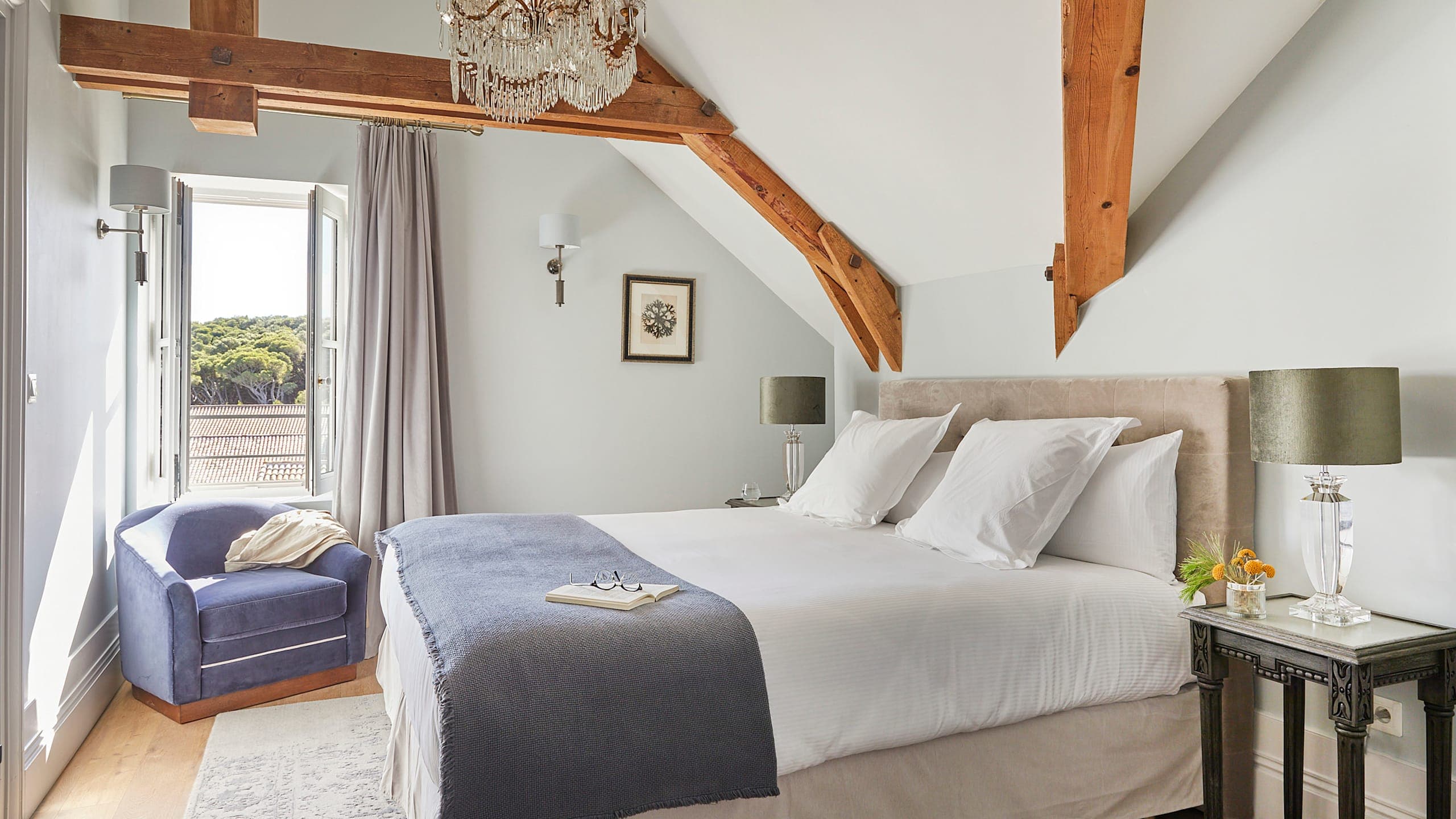 Standard Room - Image 3