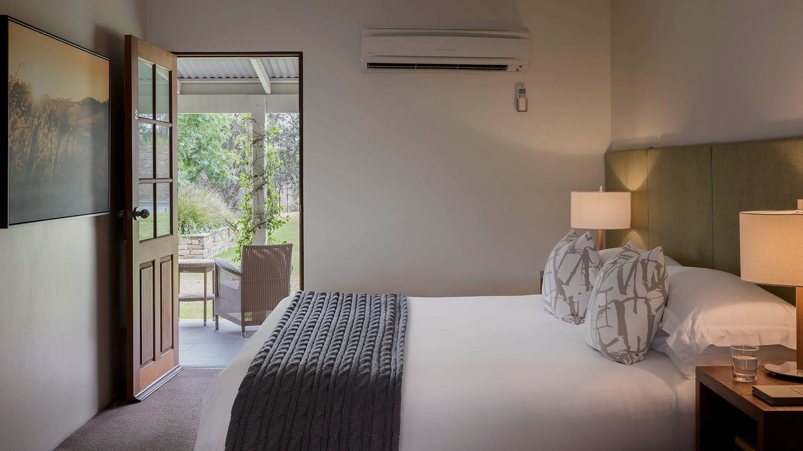 King Spa Room - Image 2