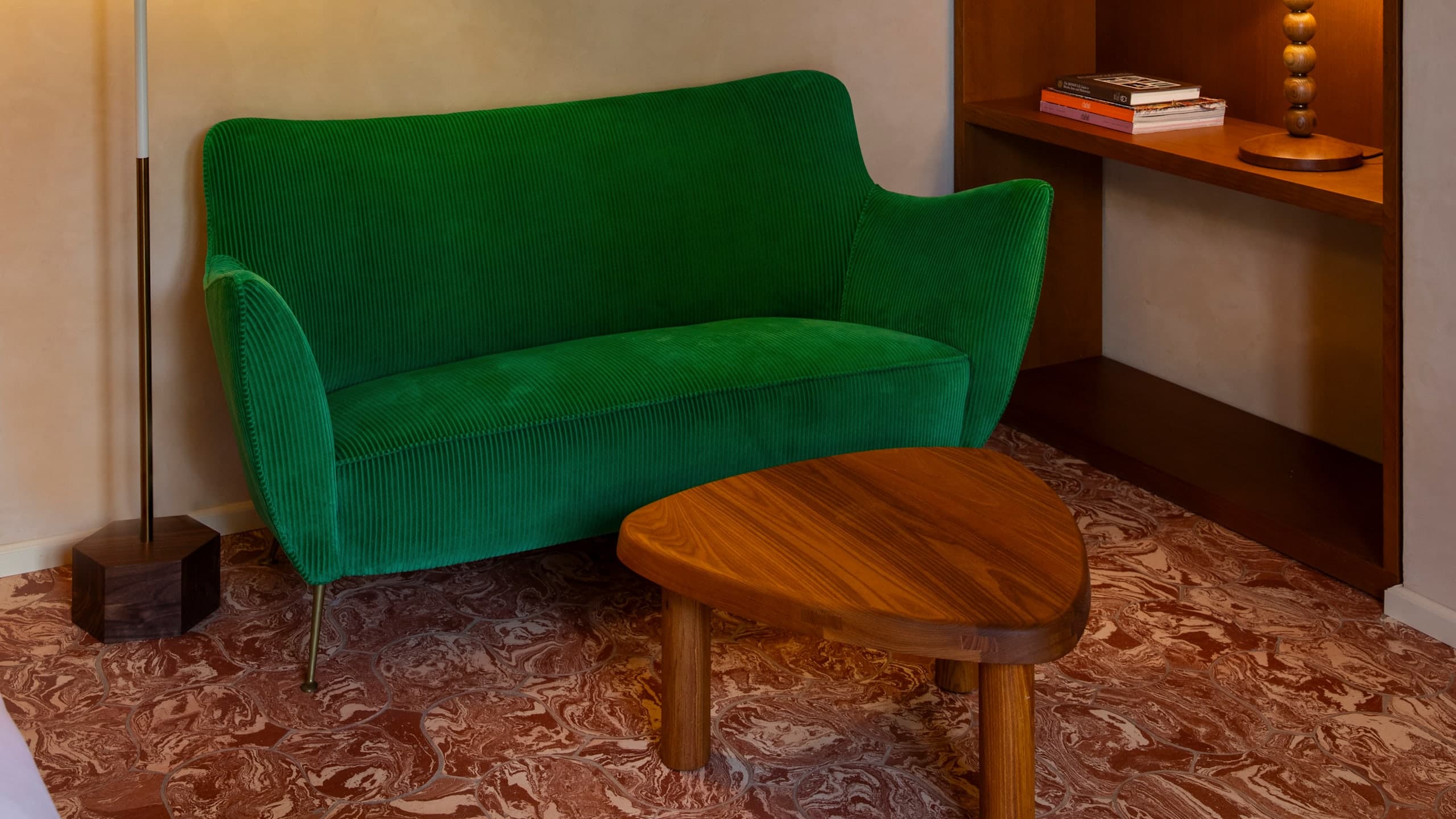 Deluxe Room - Image 2