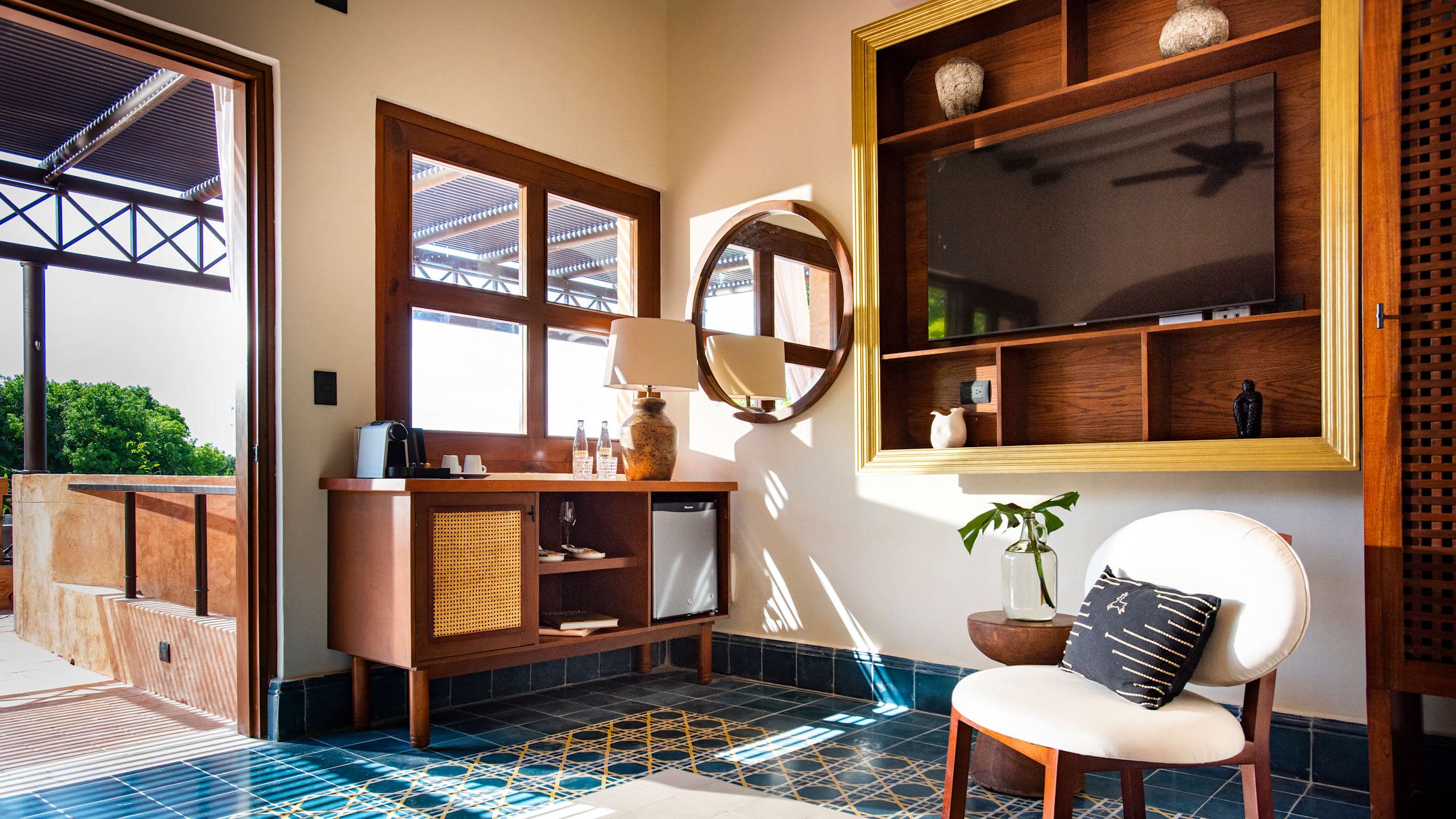 Premium Rooftop Suite King - Image 8