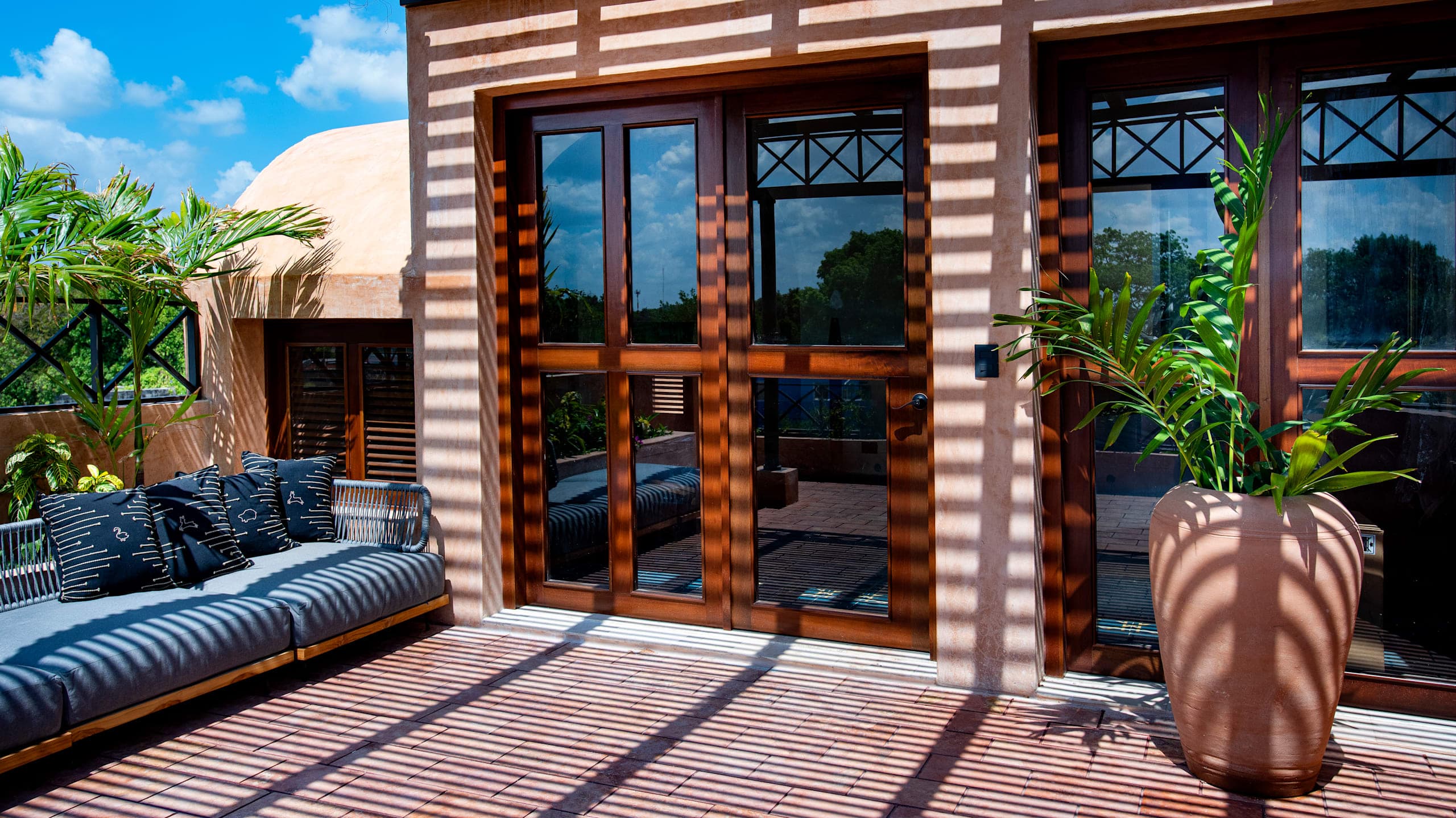 Premium Rooftop Suite King - Image 7